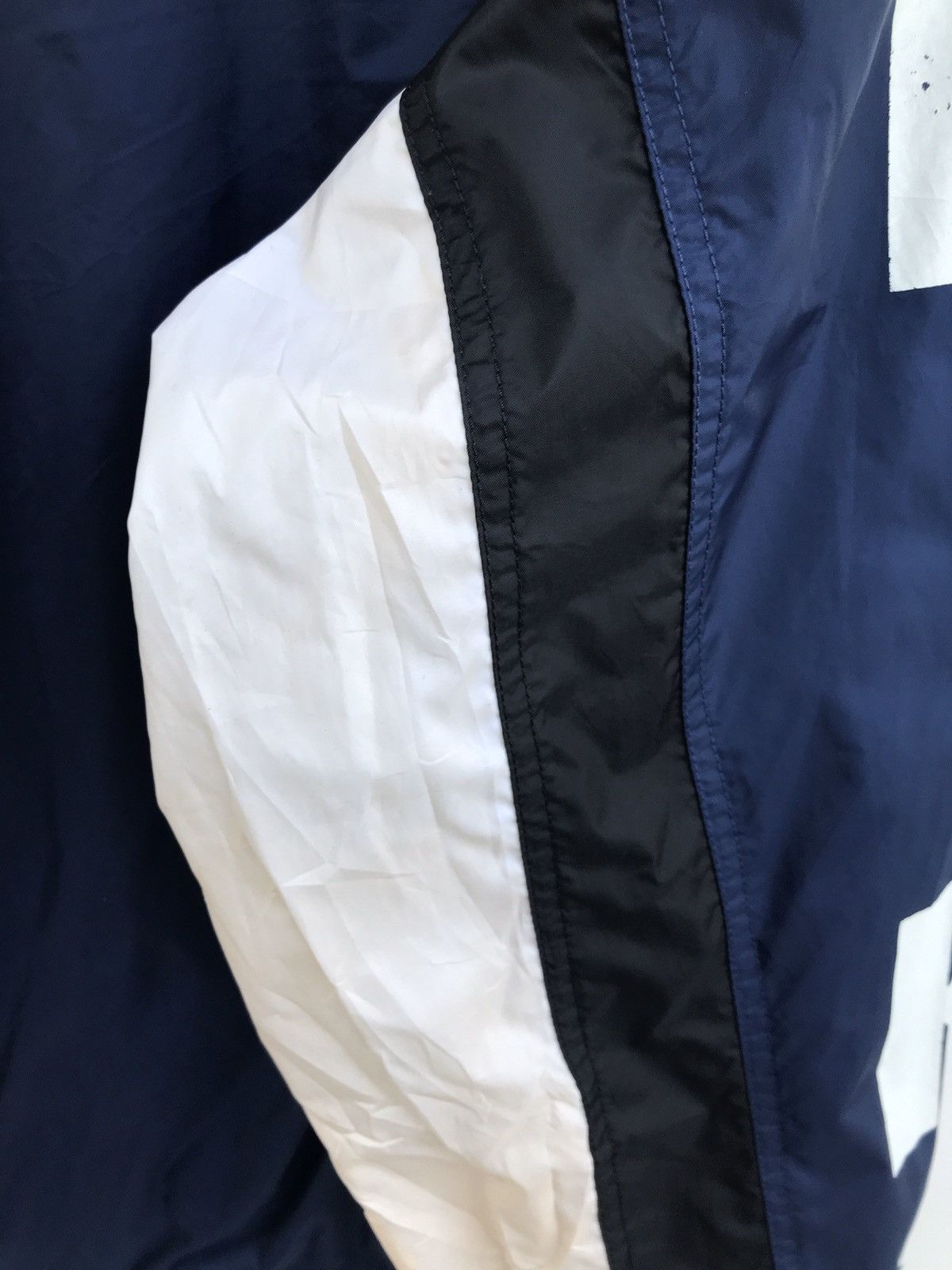 Nike Vintage Nike Block Spell Out Logo Windbreaker Tracksuit Size US M / EU 48-50 / 2 - 8 Thumbnail