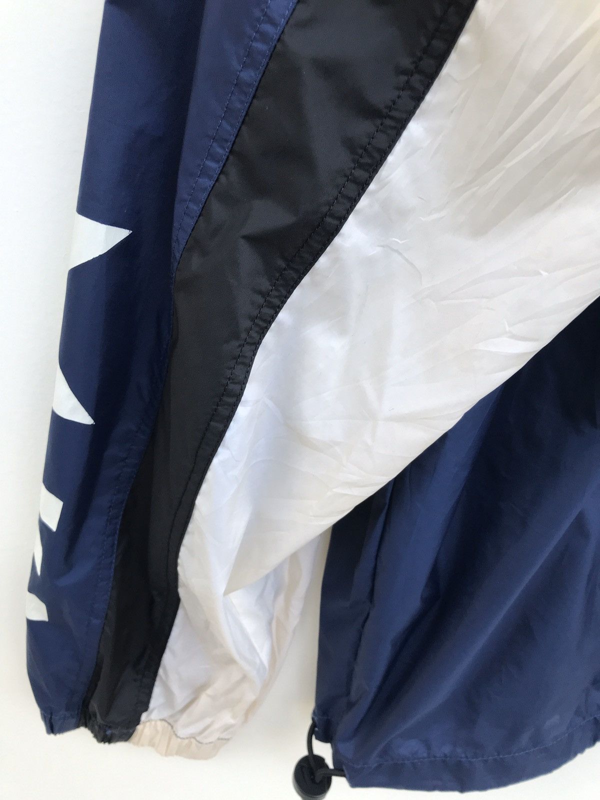 Nike Vintage Nike Block Spell Out Logo Windbreaker Tracksuit Size US M / EU 48-50 / 2 - 10 Thumbnail