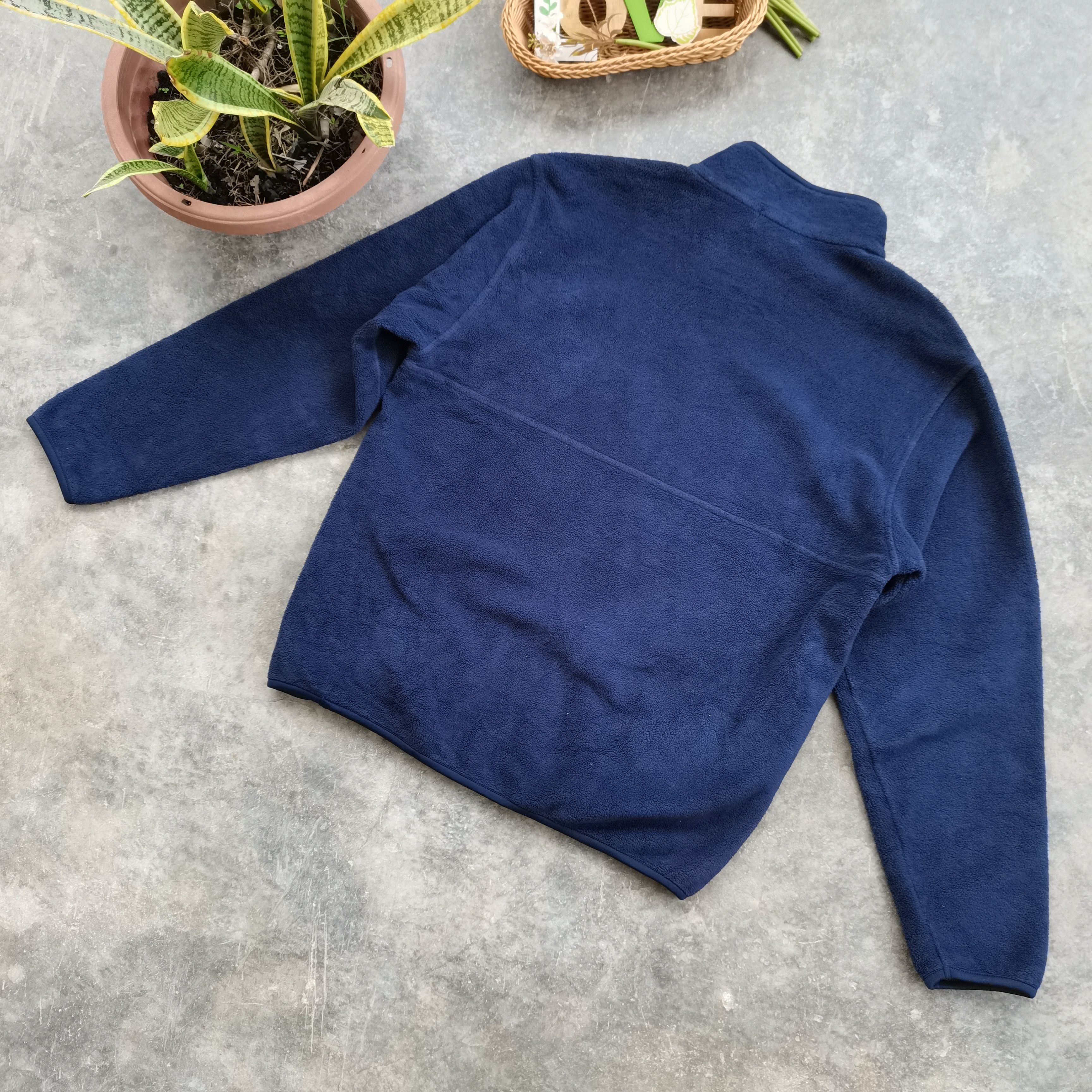 Japanese Brand UNIQLO Half Zipper Fleece Sweatshirt Size US M / EU 48-50 / 2 - 5 Thumbnail