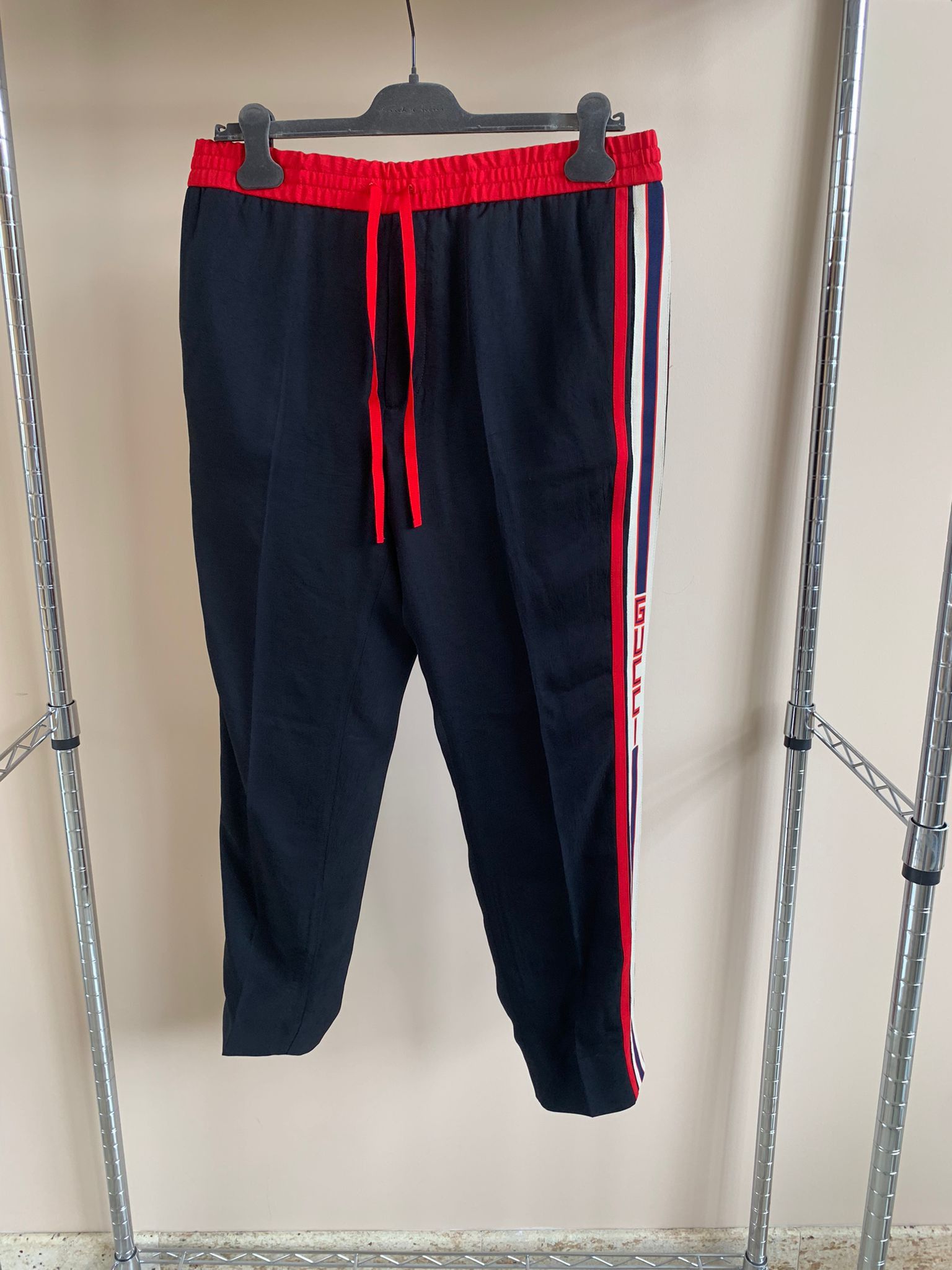 Gucci o1rshd1 Logo Casual Trousers in Black Size US 30 / EU 46 - 1 Thumbnail