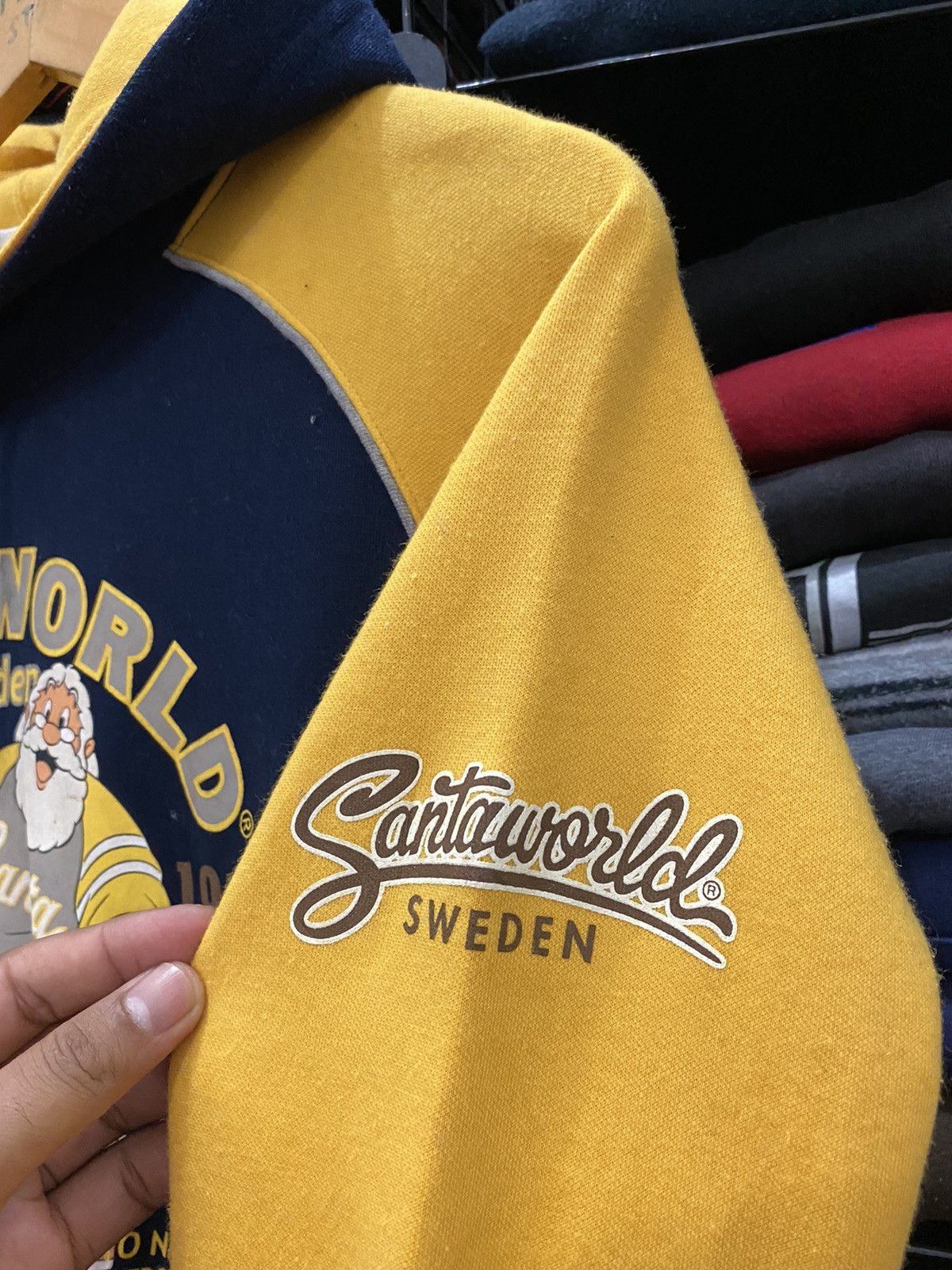 Captain Santors × Vintage VINTAGE SANTAWORLD SWEDEN HOODIES Size US M / EU 48-50 / 2 - 5 Thumbnail