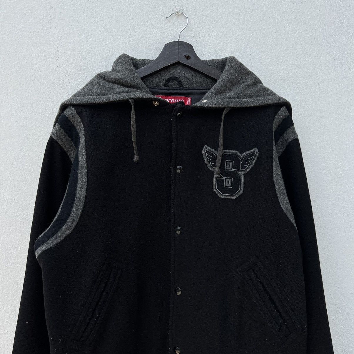 Supreme VERY RARE VARSITY JACKET SUPREME WING BIG LOGO Size US XL / EU 56 / 4 - 5 Thumbnail