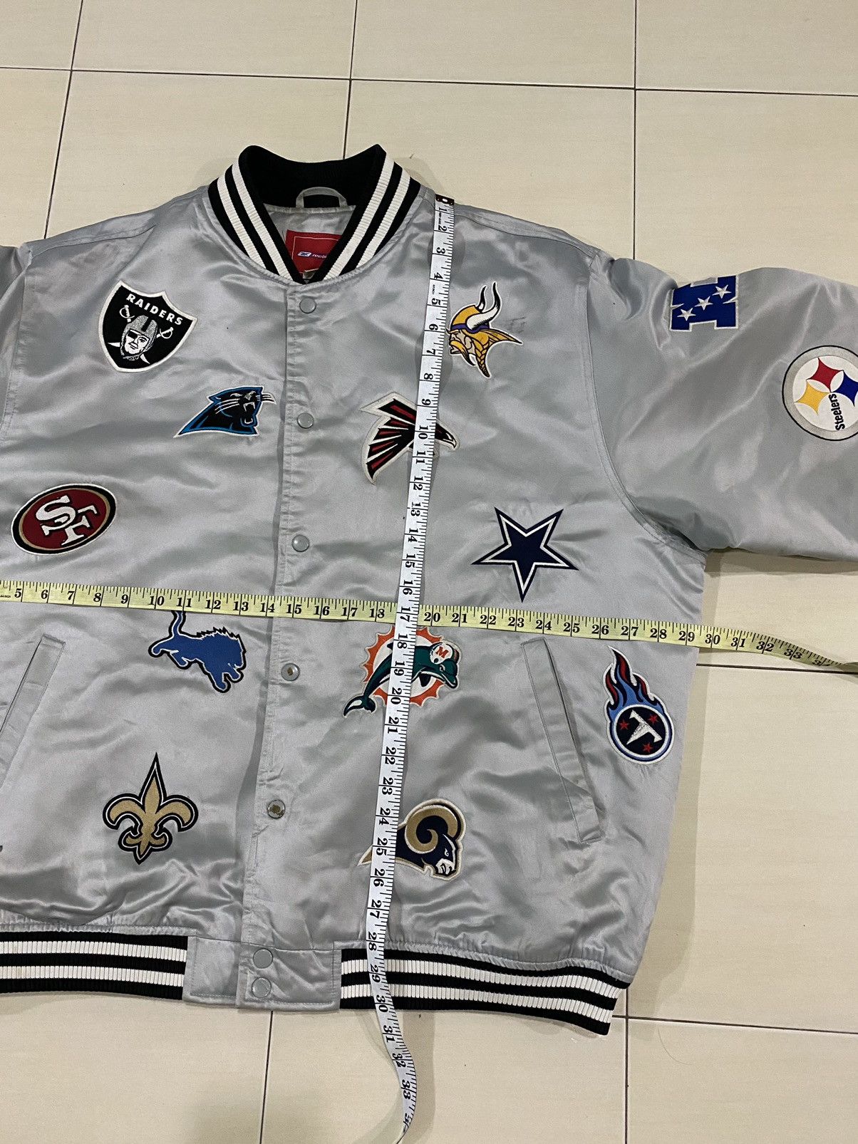 NFL Vintage NFL team jacket all logo patch satin bomber jacket Size US XL / EU 56 / 4 - 24 Thumbnail