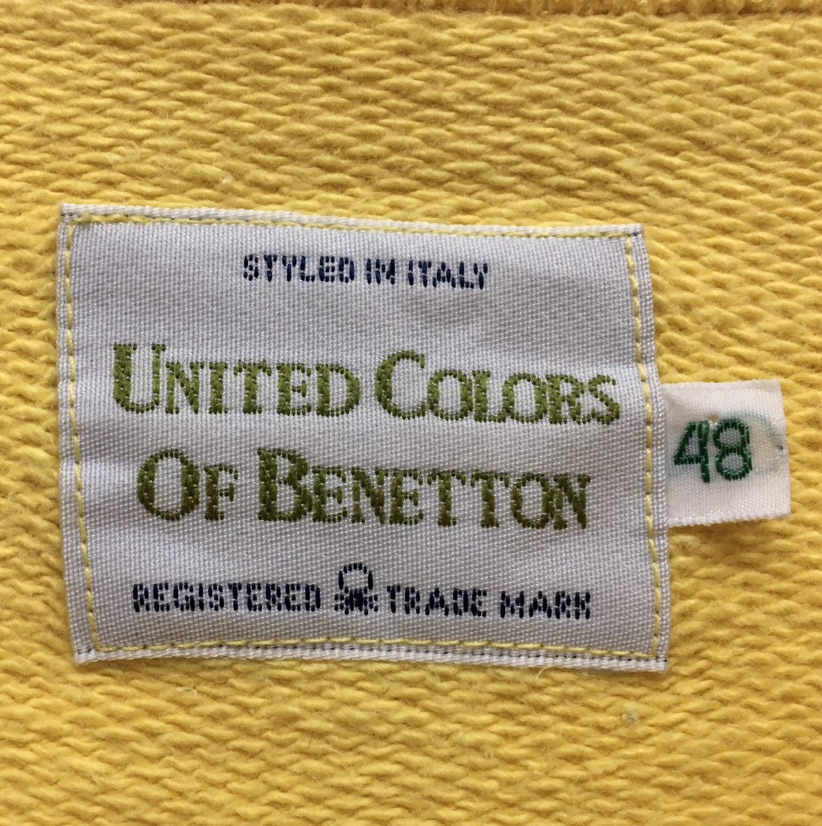 Benetton Vintage BENETTON CrewNeck sweatshirt Multicolour Logo Size US S / EU 44-46 / 1 - 8 Thumbnail