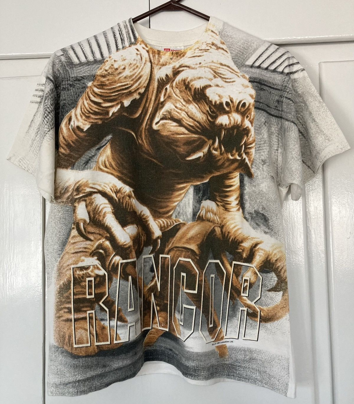 Star Wars STAR WARS RANCOR T SHIRT 1996 MCQUARRIE VINTAGE 90S ALL OVER Size US XL / EU 56 / 4 - 1 Thumbnail