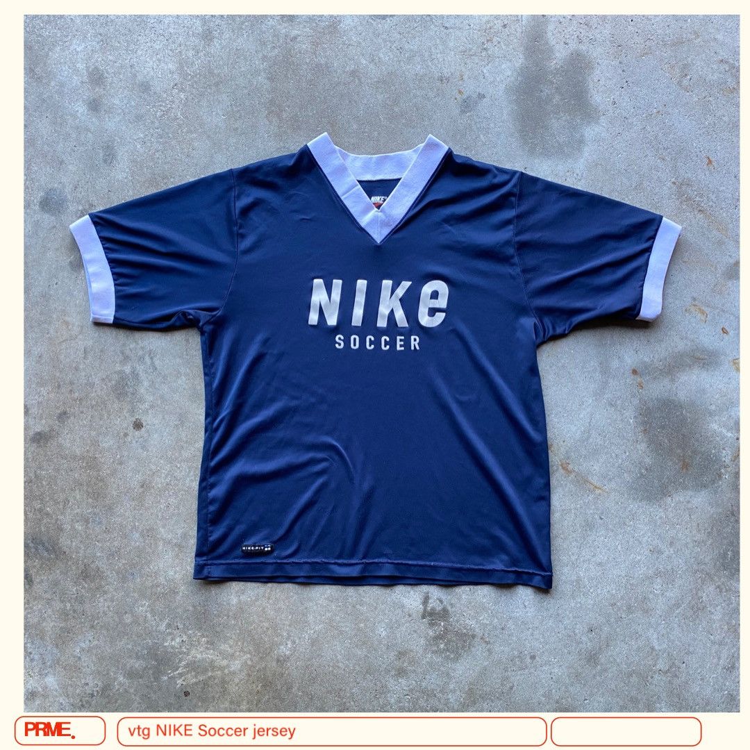 Nike × Vintage vintage Y2K NIKE Soccer spellout NIKE FIT jersey t-shirt Size US L / EU 52-54 / 3 - 5 Thumbnail