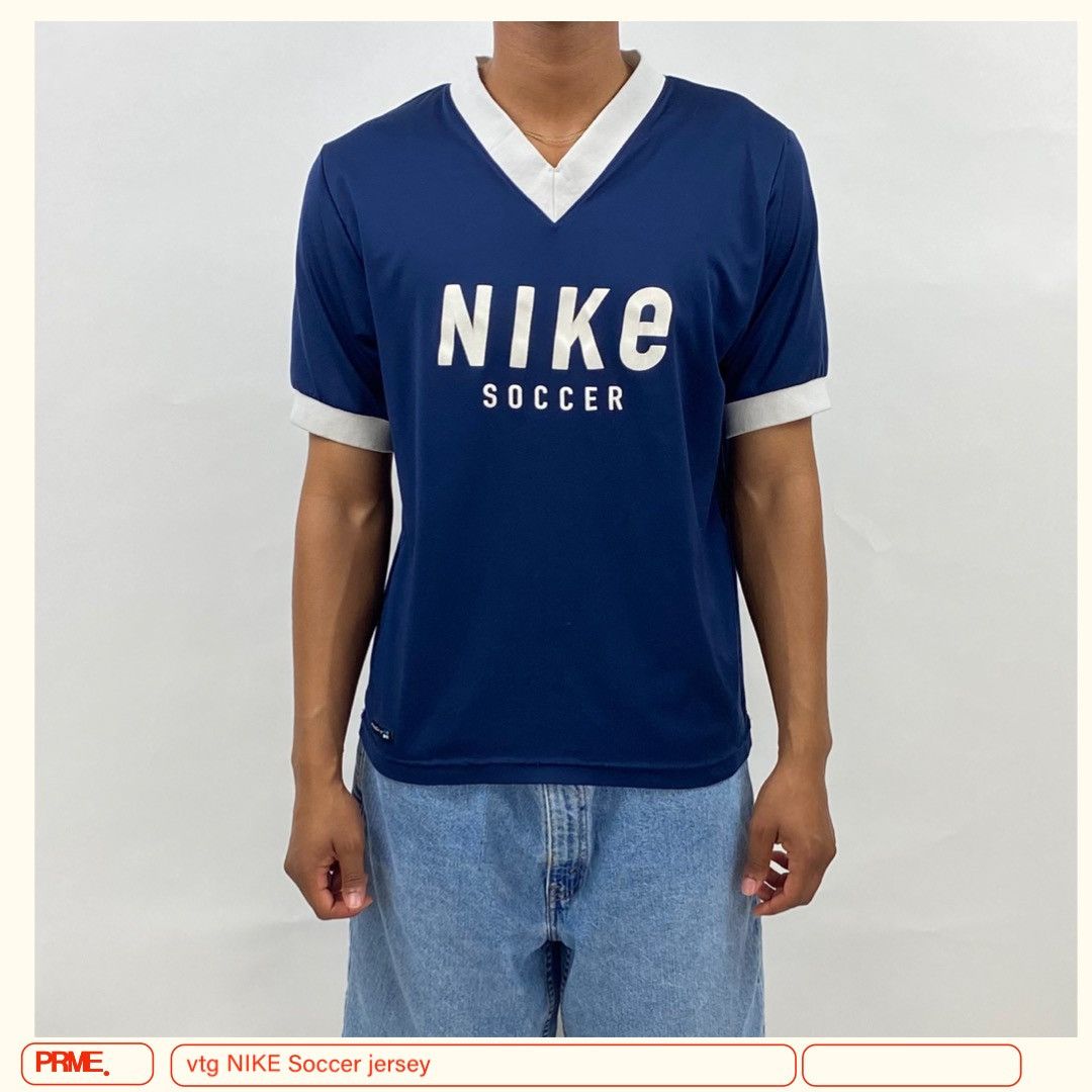 Nike × Vintage vintage Y2K NIKE Soccer spellout NIKE FIT jersey t-shirt Size US L / EU 52-54 / 3 - 1 Thumbnail
