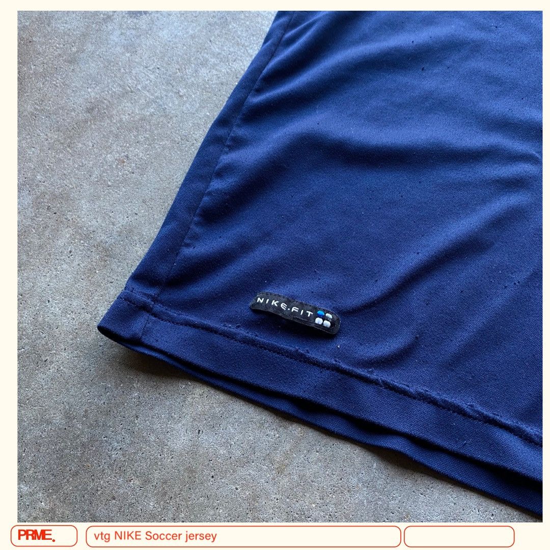 Nike × Vintage vintage Y2K NIKE Soccer spellout NIKE FIT jersey t-shirt Size US L / EU 52-54 / 3 - 8 Thumbnail