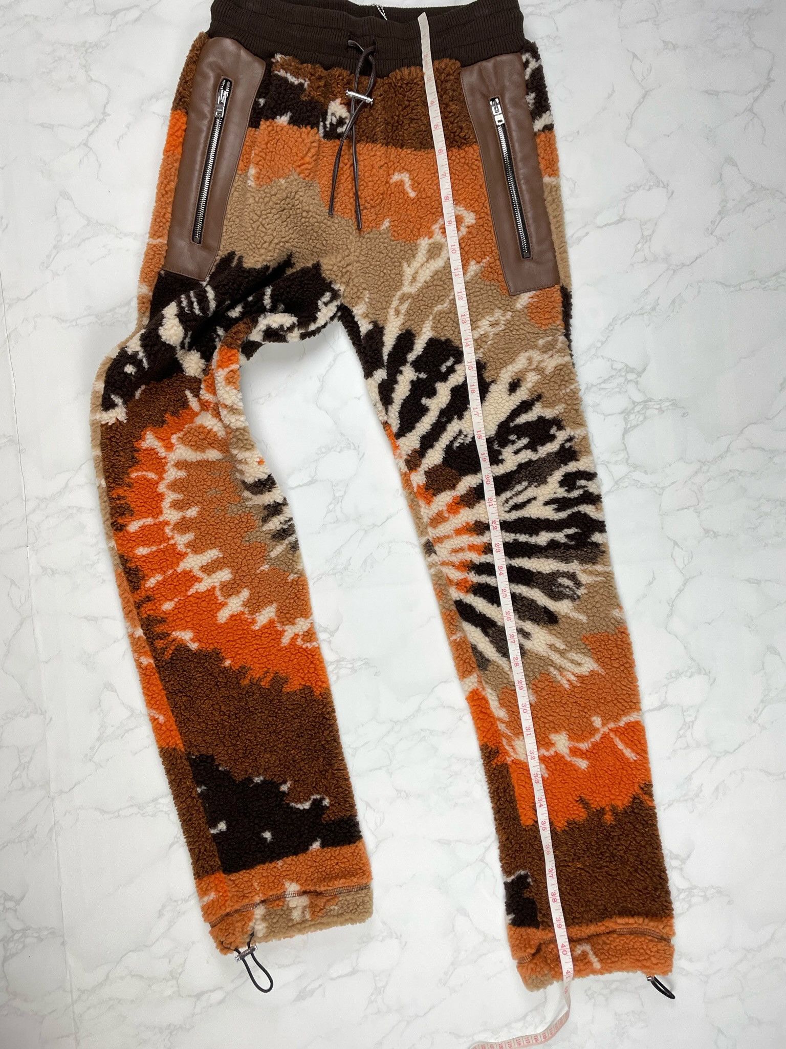 Amiri 🔥70% OFF🔥 [SALE] Amiri Tie Dye Faux Shearling Sweatpants Size US 30 / EU 46 - 10 Thumbnail