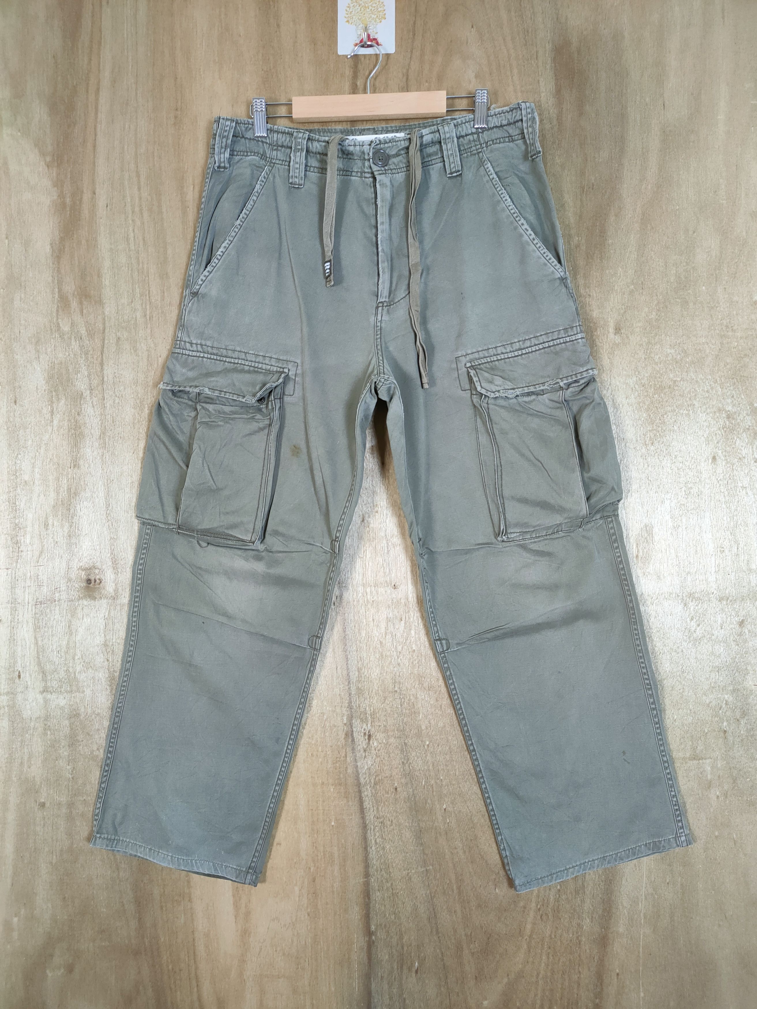 image of Vintage Rcc 986 Faded Baggy Cargo Pants in Brown, Men's (Size 32)