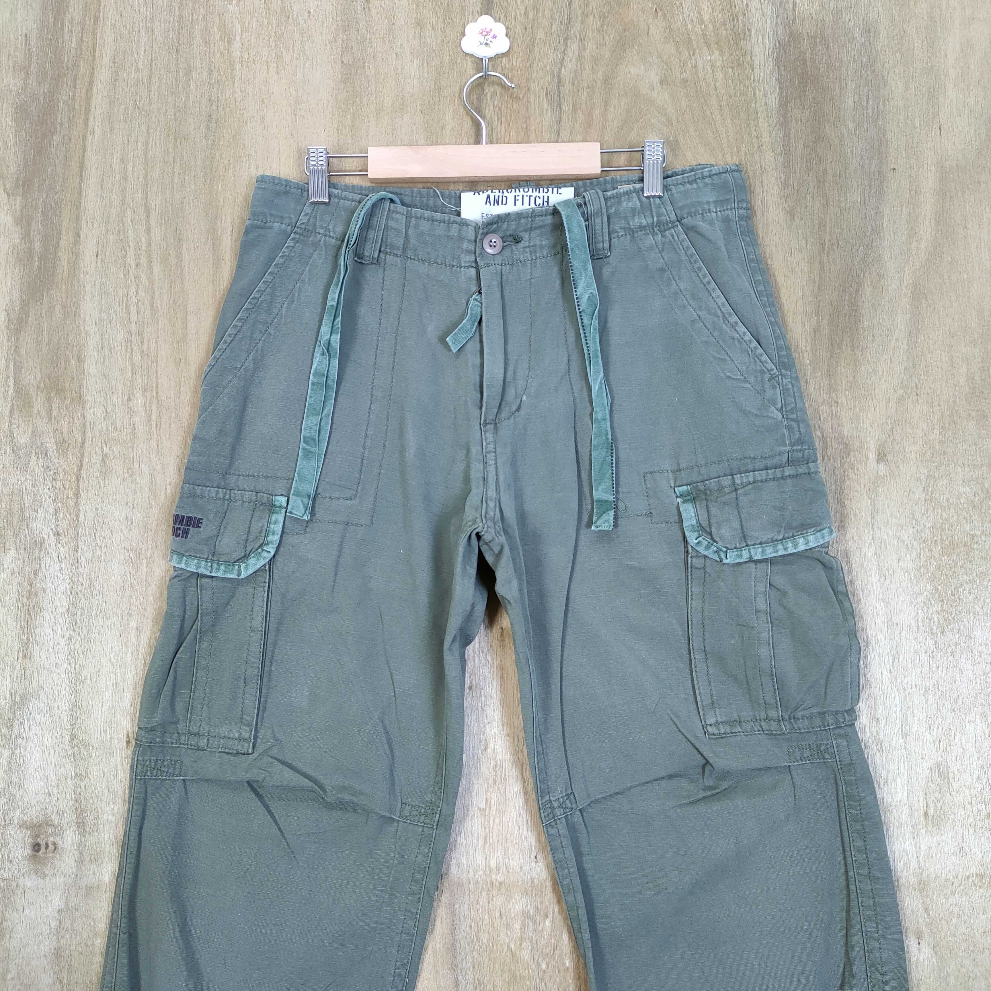 Abercrombie & Fitch VINTAGE ABERCROMBIE FITCH CARGO PANTS ZIPPER LEG Size US 32 / EU 48 - 2 Thumbnail