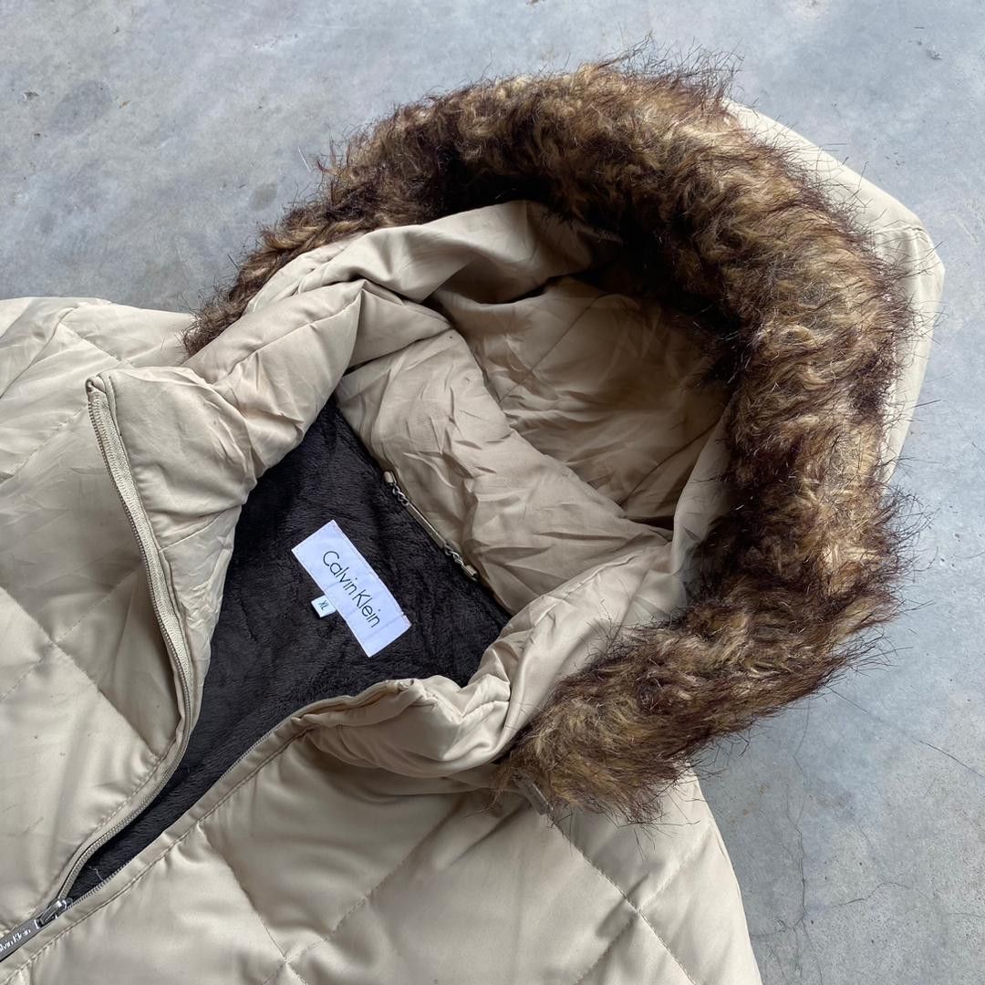 Calvin Klein × Designer Calvin Klein Puffer Down Jacket Beige Size XL / US 12-14 / IT 48-50 - 3 Thumbnail
