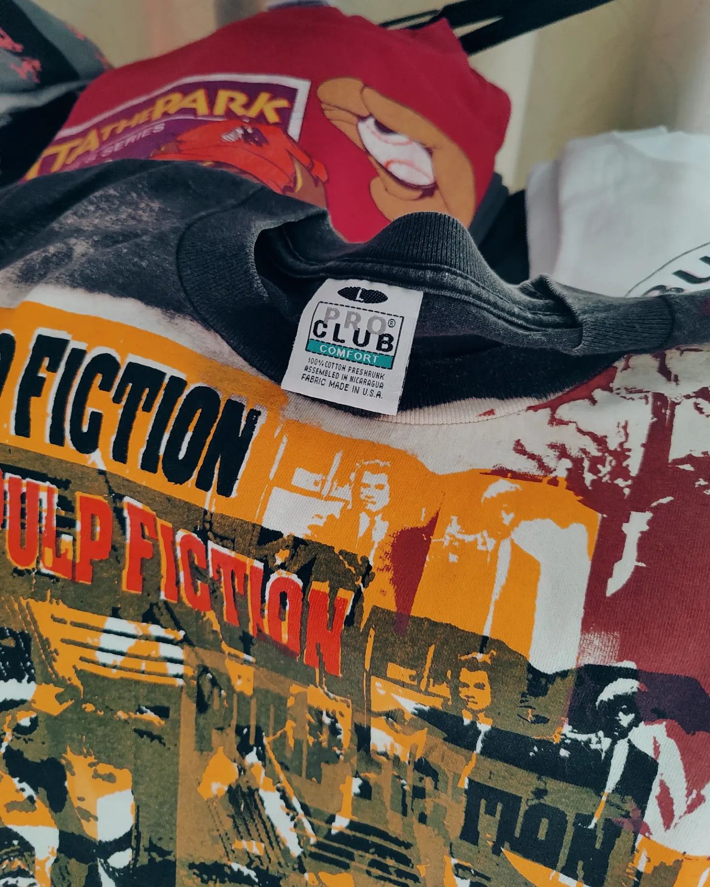 Vintage Pulp Fiction (Modern Bootleg, Acid HandPrint) Size US L / EU 52-54 / 3 - 7 Thumbnail