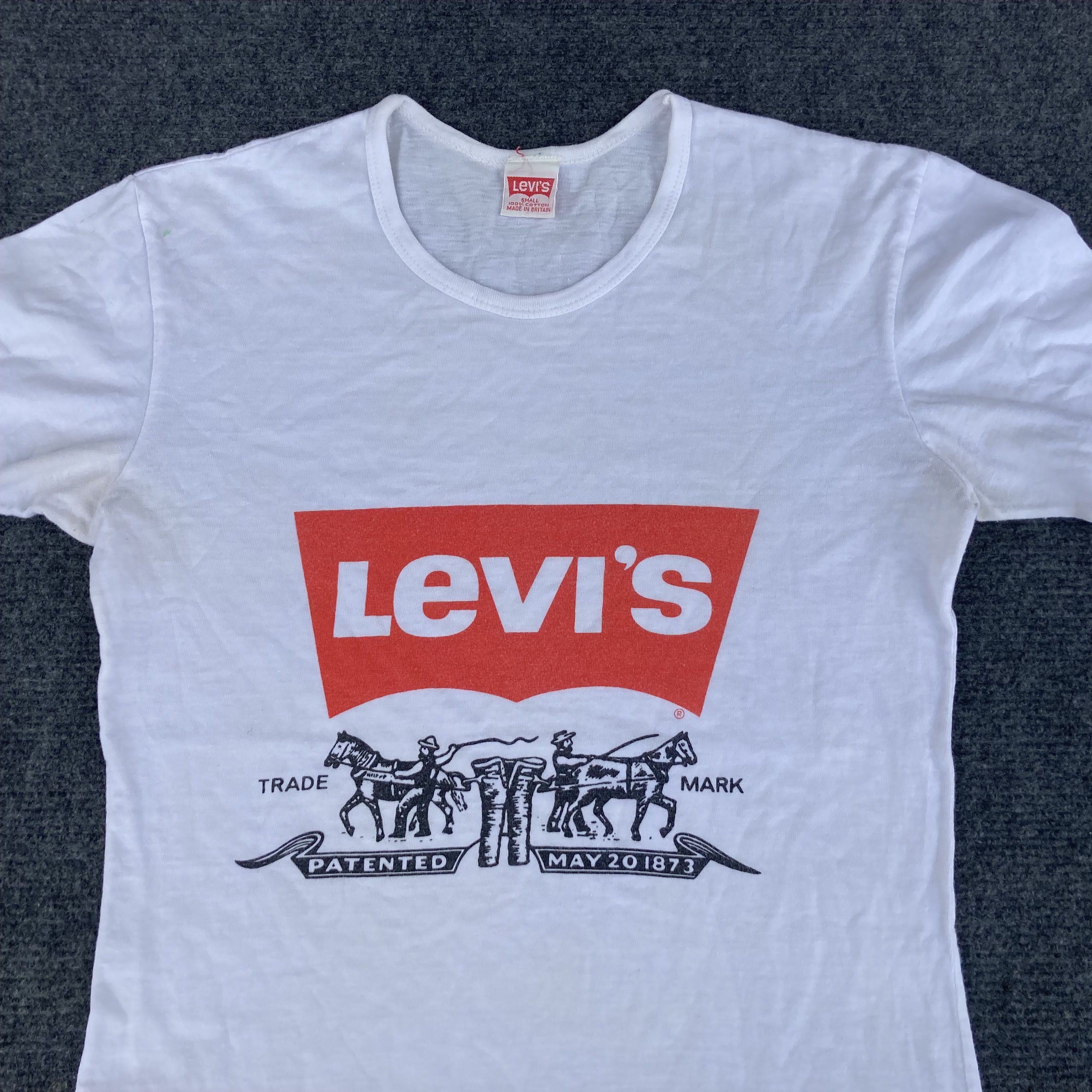 Levi's Vtg Levis Trade Mark Logo 70s 80s T Shirt Size S / US 4 / IT 40 - 2 Thumbnail