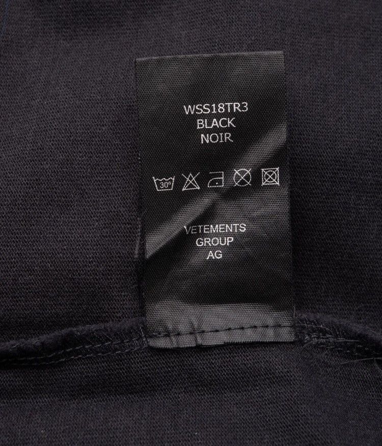 Vetements Vetements Zurich Ss18 Reconstructed T-Shirt Size US S / EU 44-46 / 1 - 11 Thumbnail