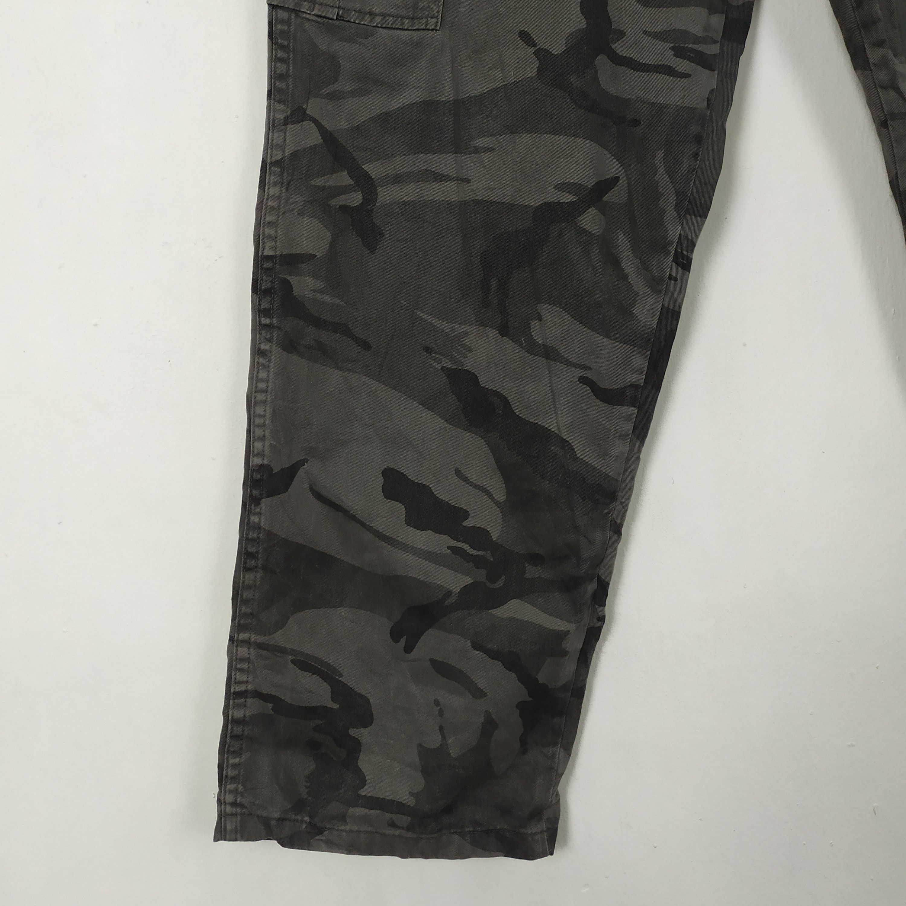 Vintage × Wrangler WRANGLER CAMO CARGO PANTS Size US 36 / EU 52 - 11 Thumbnail