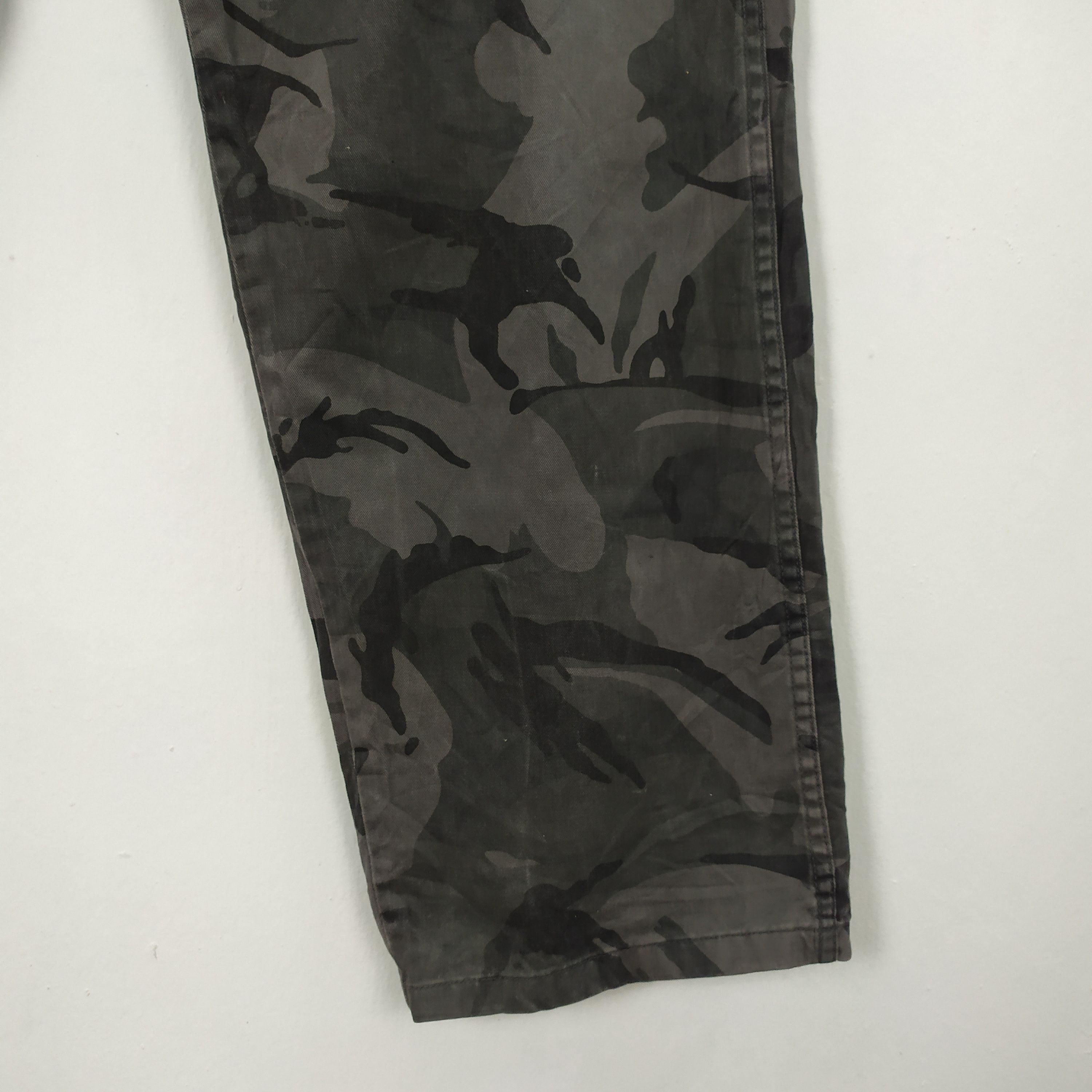 Vintage × Wrangler WRANGLER CAMO CARGO PANTS Size US 36 / EU 52 - 10 Thumbnail
