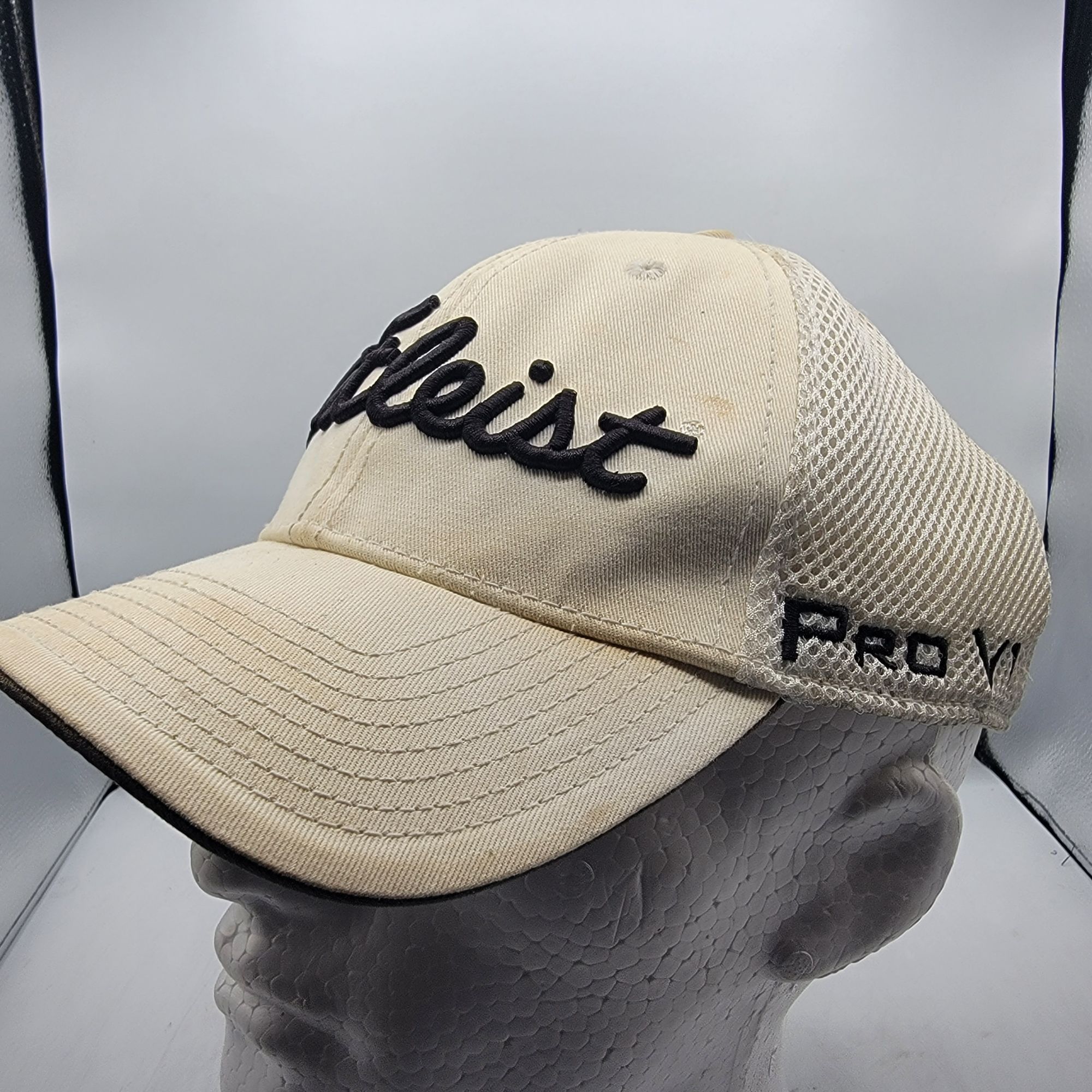 Casquette De Golf Titleist ProV1 – Maille Bronzée – New Era – Taille M/L – Neuve Avec étiquettes