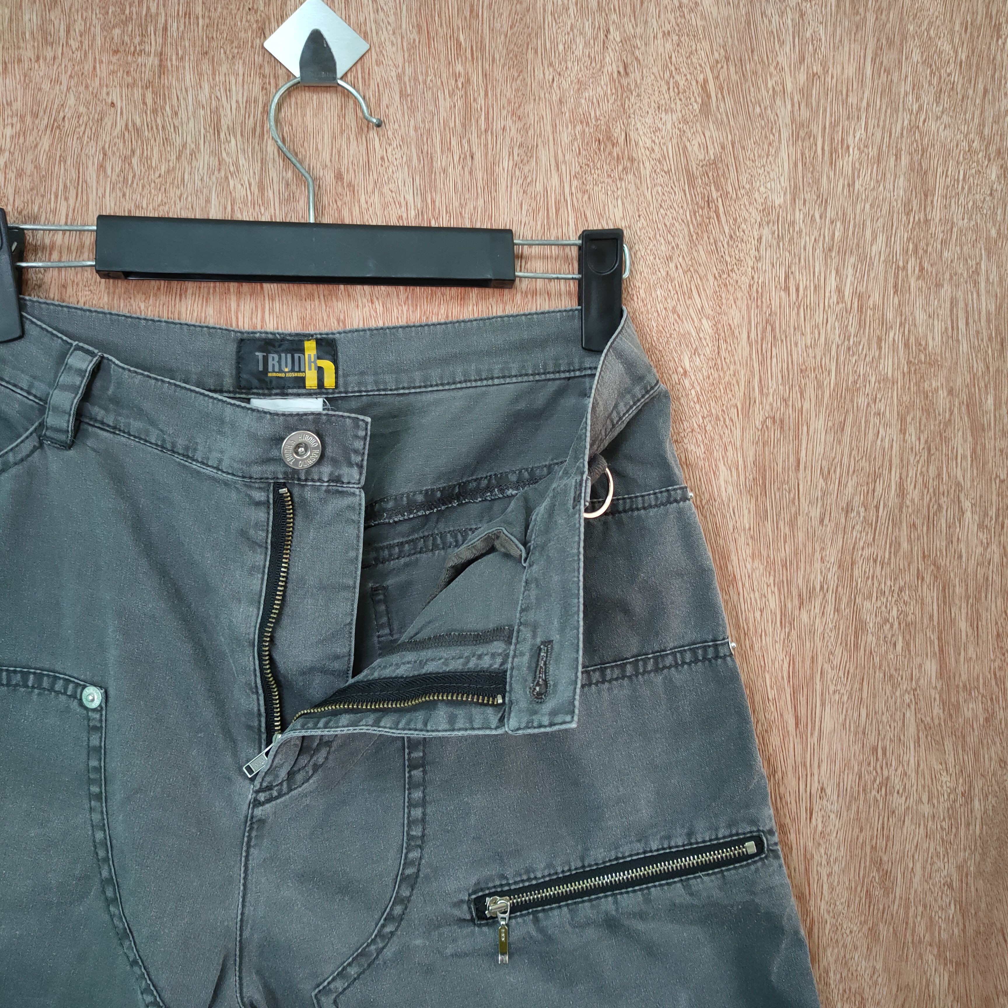 Hiroko Koshino Homme TRUNK HIROKO KOSHINO DOUBLE KNEE STYLE CARGO PANTS Size US 29 - 7 Thumbnail