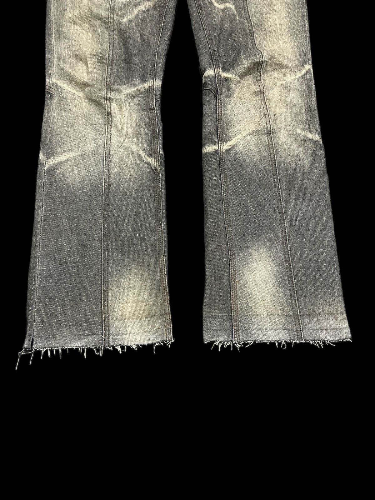 Japanese Brand FLARED💥LIMITED DESIGN NICOLE CLUB DISTRESSED DENIM PANTS Size US 32 / EU 48 - 6 Thumbnail