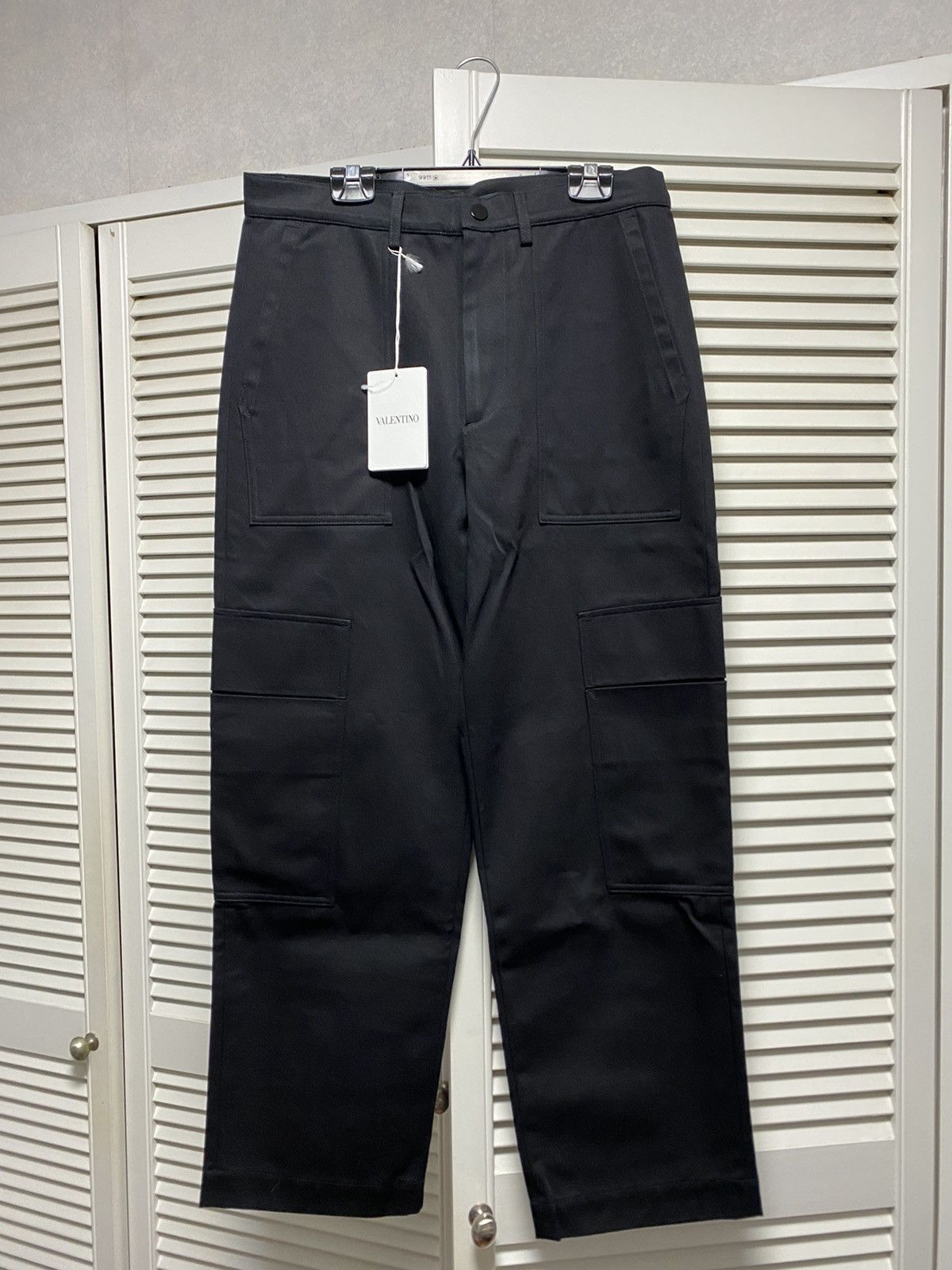 Valentino Black Cotton Cargo Pants Size US 32 / EU 48 - 1 Thumbnail