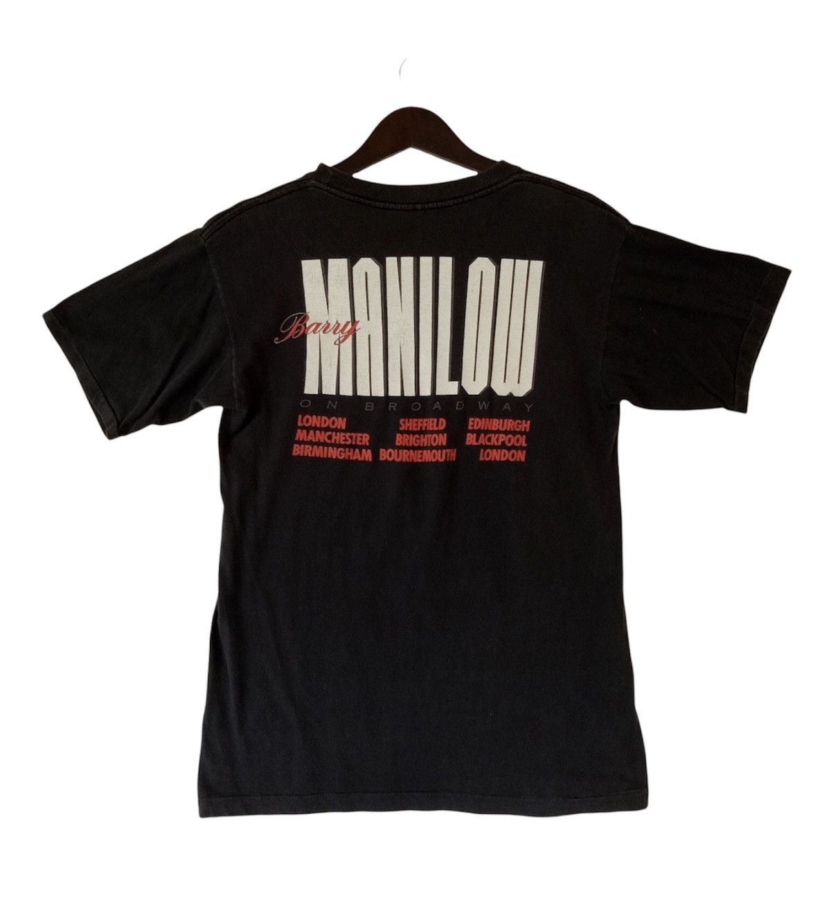 Band Tees VINTAGE 80s Barry Manilow Pop singer 1989 On Broadway shirt Size US M / EU 48-50 / 2 - 2 Thumbnail