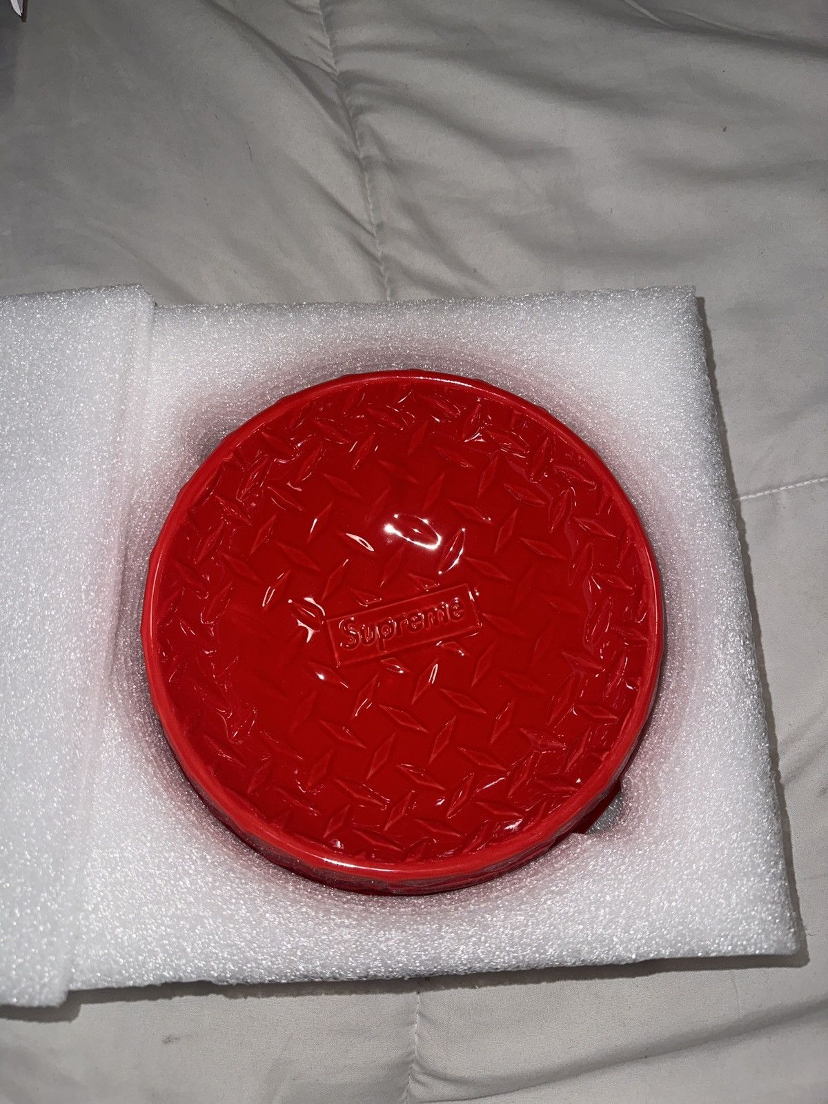 supreme-supreme-diamond-plate-dog-bowl-grailed