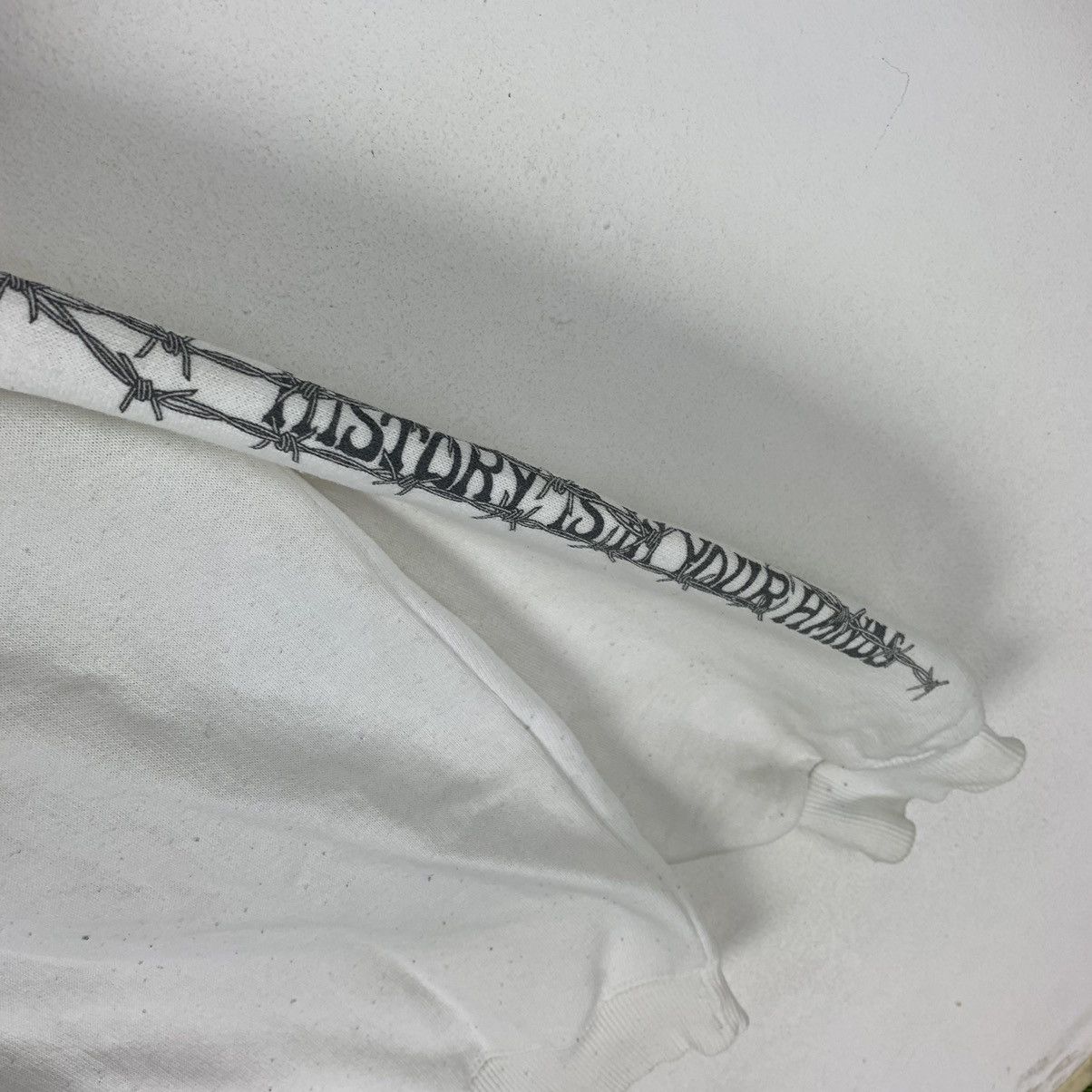 Vintage Vintage Independent Truck History Is In Your Hand Sweatshirt Size US M / EU 48-50 / 2 - 7 Thumbnail