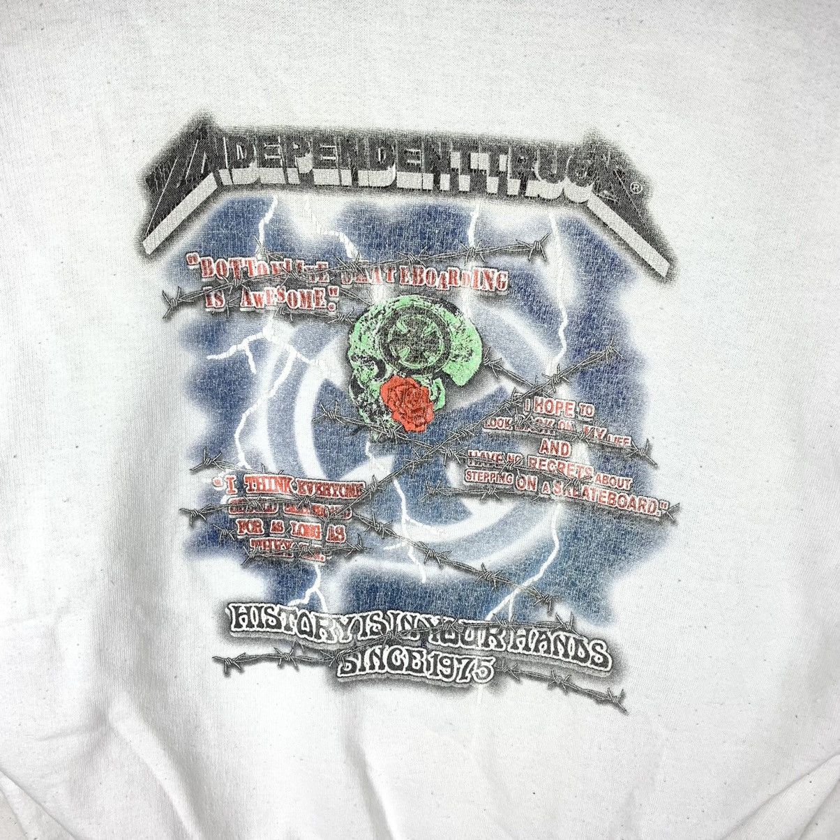 Vintage Vintage Independent Truck History Is In Your Hand Sweatshirt Size US M / EU 48-50 / 2 - 2 Thumbnail