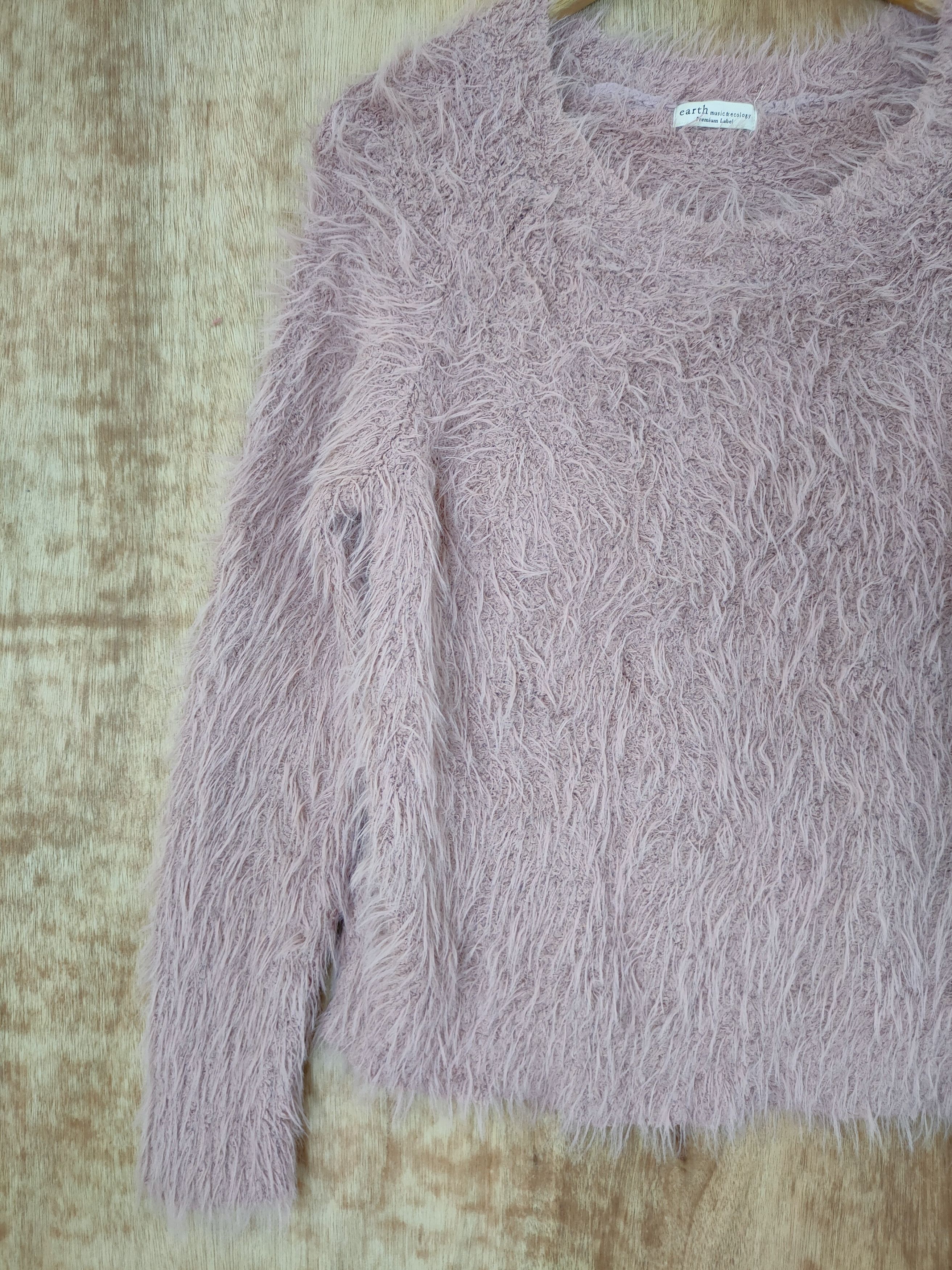 Aran Isles Knitwear D Earth Ecology premium label mohair fur shaggy #46-510 Size US S / EU 44-46 / 1 - 2 Thumbnail