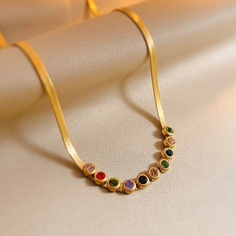 Jewelry Elegant Sparkling Zircons Pendant Necklace Size ONE SIZE - 1 Thumbnail