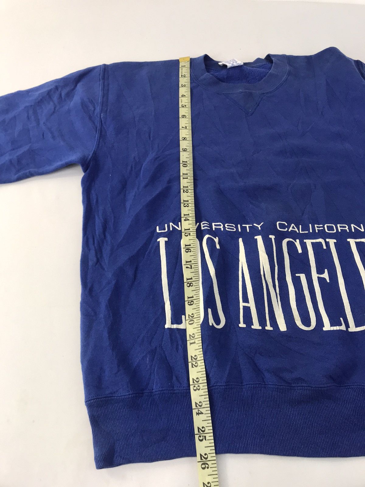 Russell Athletic × Vintage Vintage 90s UCLA Sweatshirt Sportswear Athletic Crewneck Size US L / EU 52-54 / 3 - 9 Thumbnail