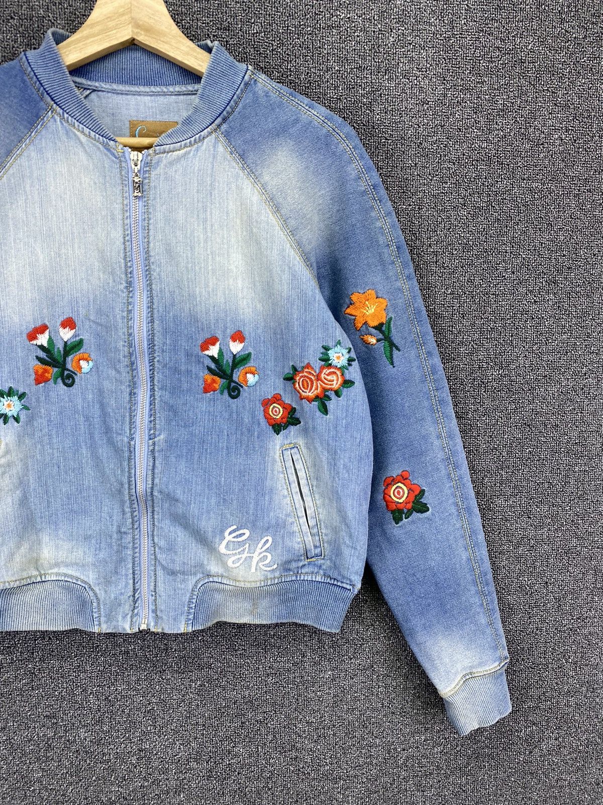 Vintage Vintage Goji Italia Cactus Flowering Embroidery Denim Jacket Size M / US 6-8 / IT 42-44 - 4 Thumbnail