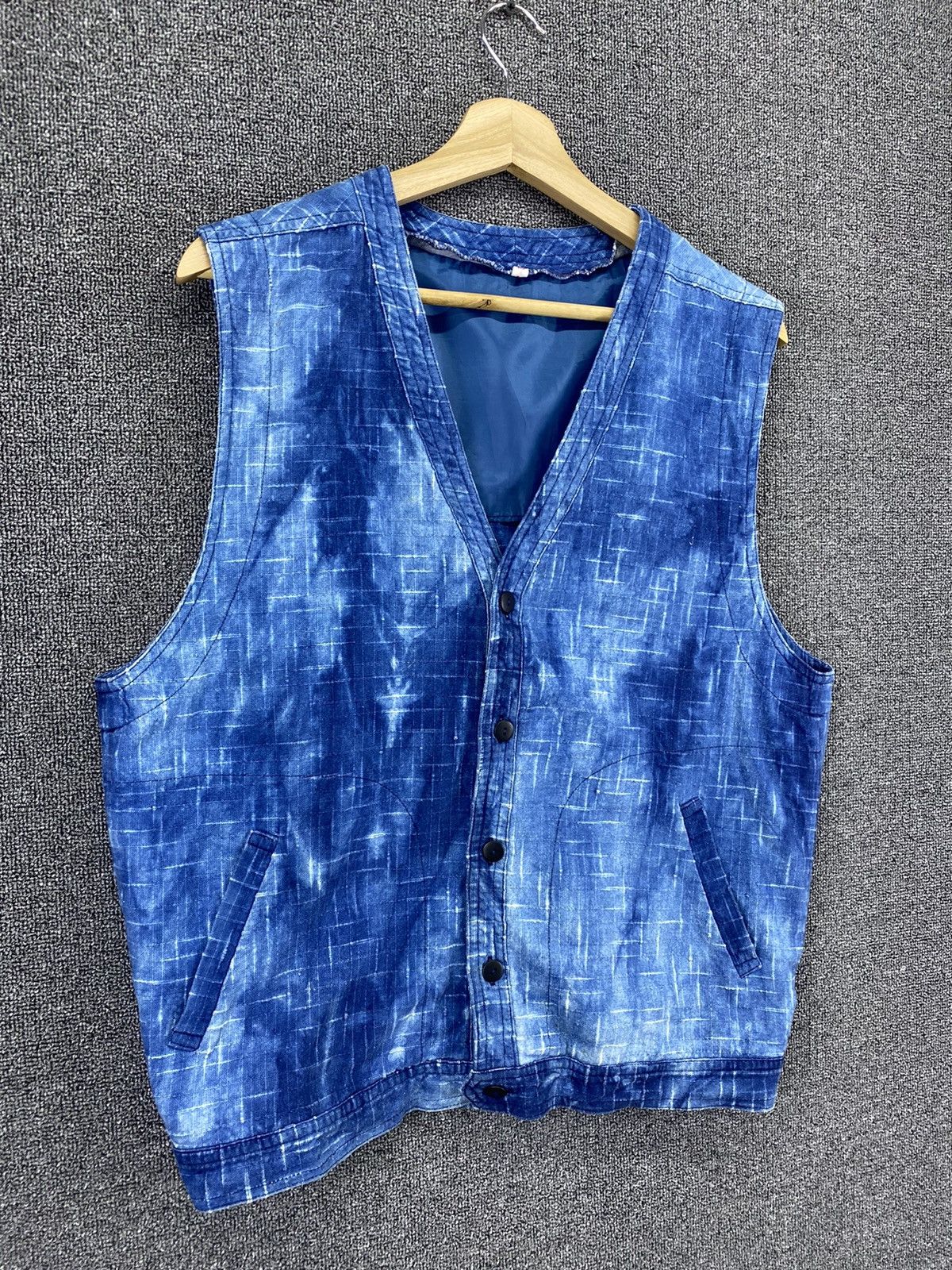 Japanese Brand Vintage Japanese Acid Wash Style Denim Vest Size US L / EU 52-54 / 3 - 2 Thumbnail