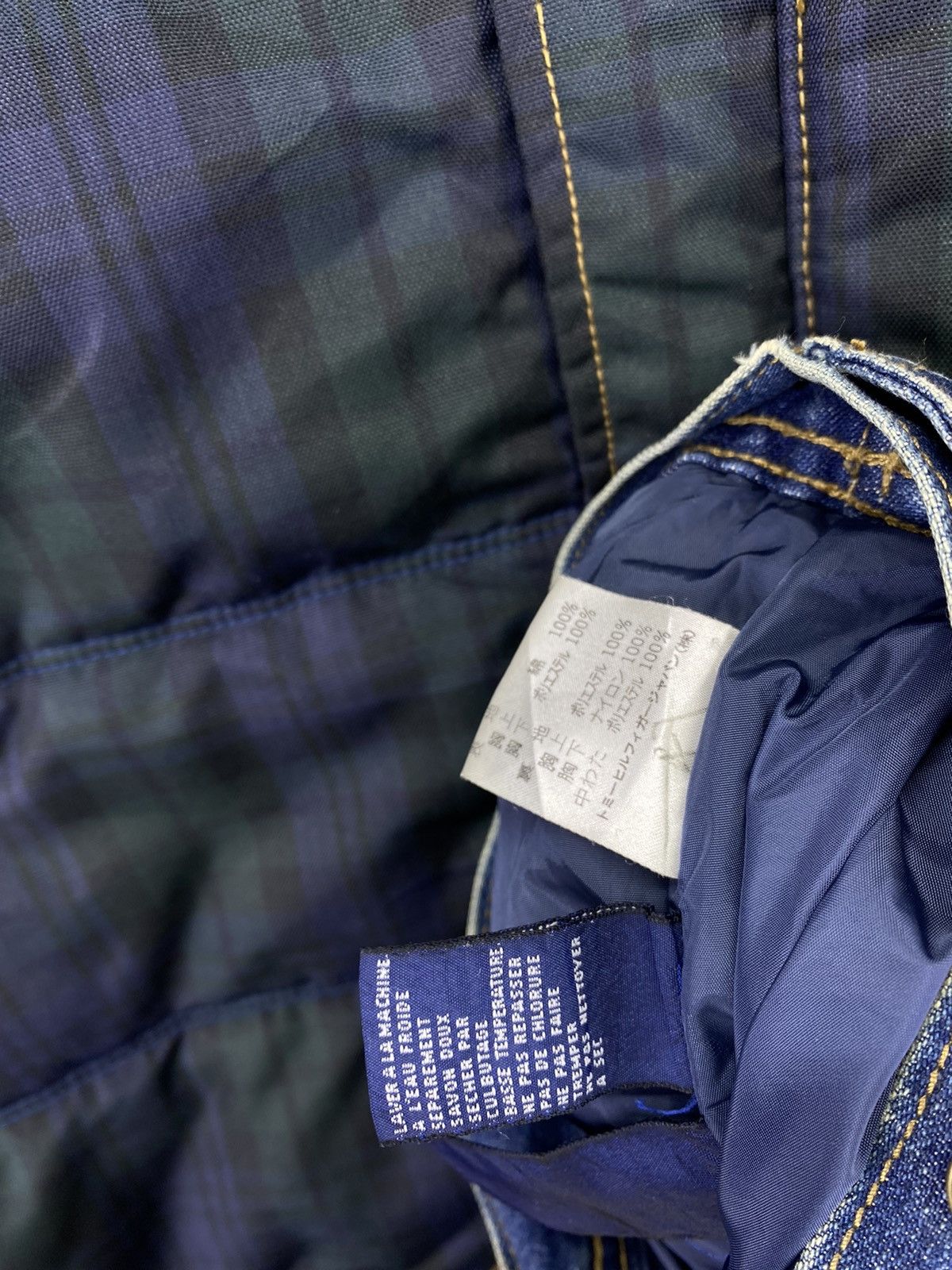 Tommy Hilfiger Vintage Tommy Hilfiger Big Logo Light Puffer Denim Vest Size US M / EU 48-50 / 2 - 7 Thumbnail