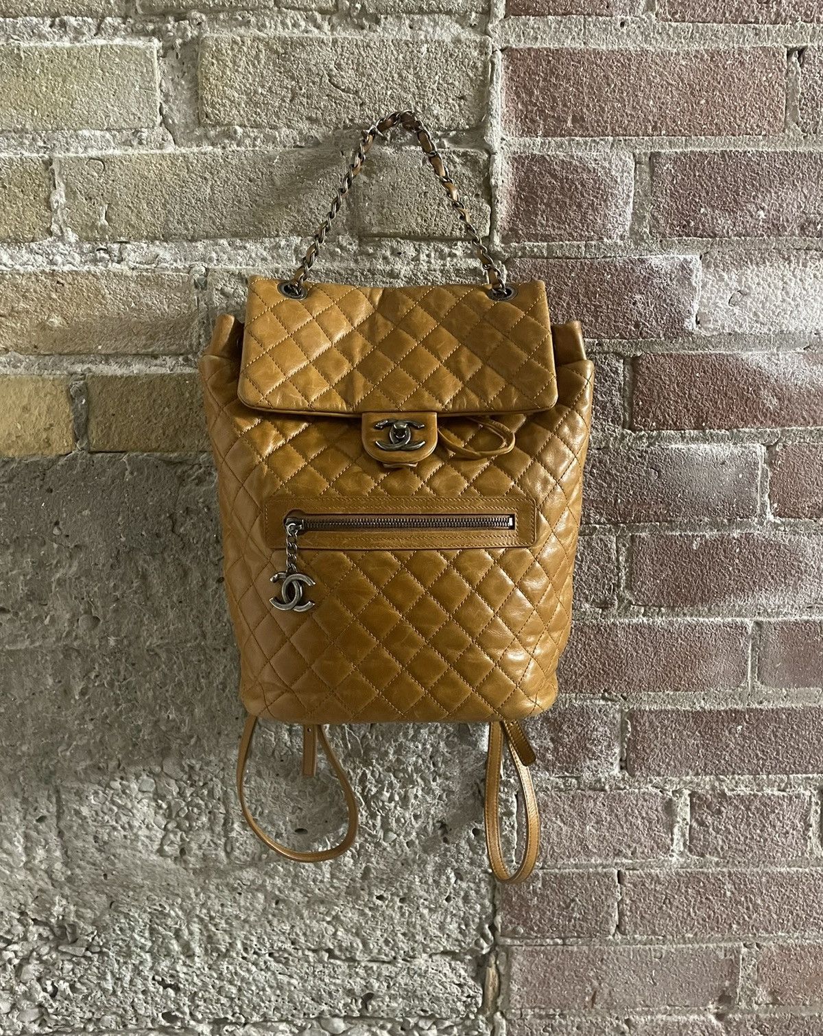 Chanel Chanel Urban Spirit Mountain Bag Size ONE SIZE - 1 Thumbnail