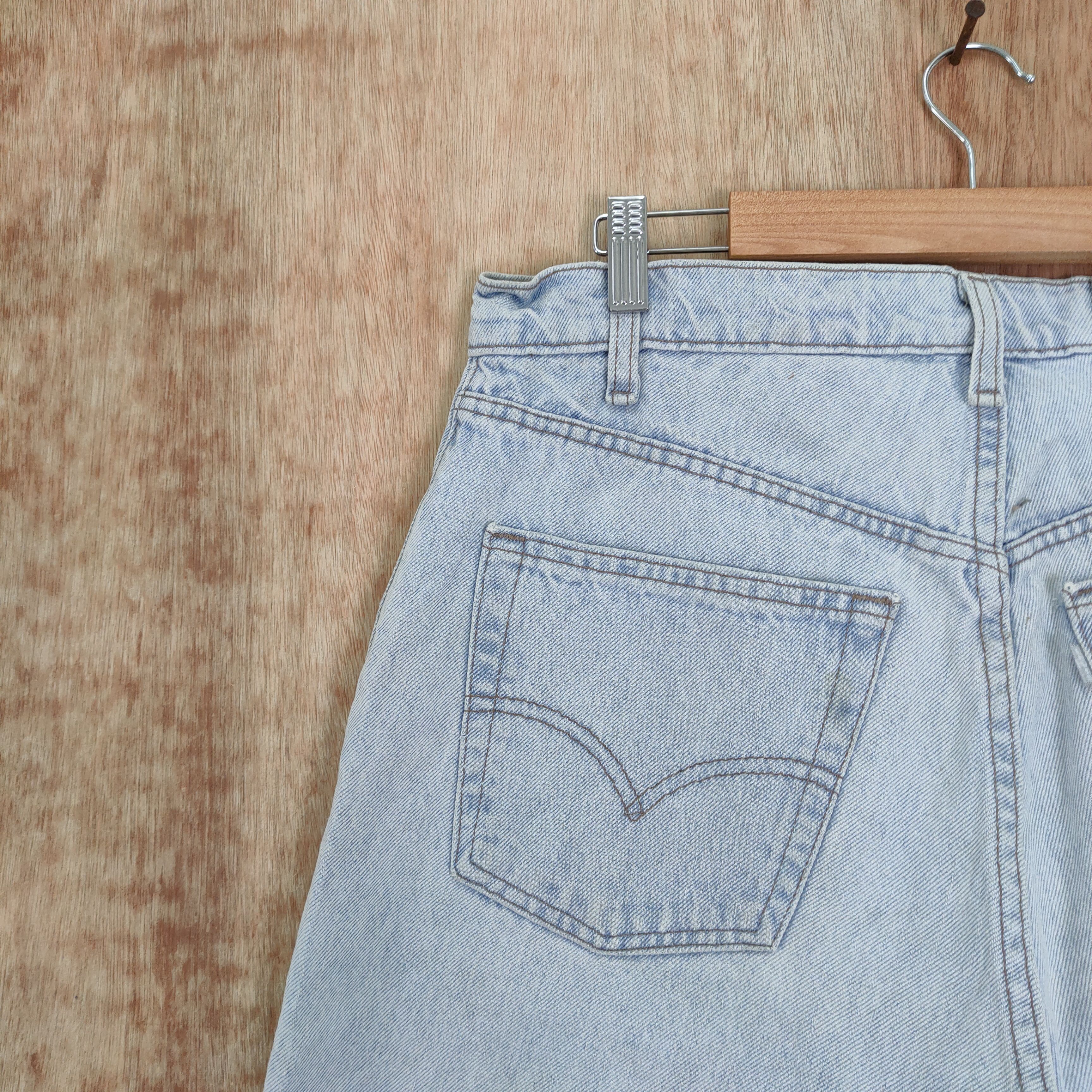 Levi's Vintage Clothing LEVI'S SILVER TAP USA LIGHT BLUE JEANS DENIM PANTS Size US 34 / EU 50 - 16 Thumbnail