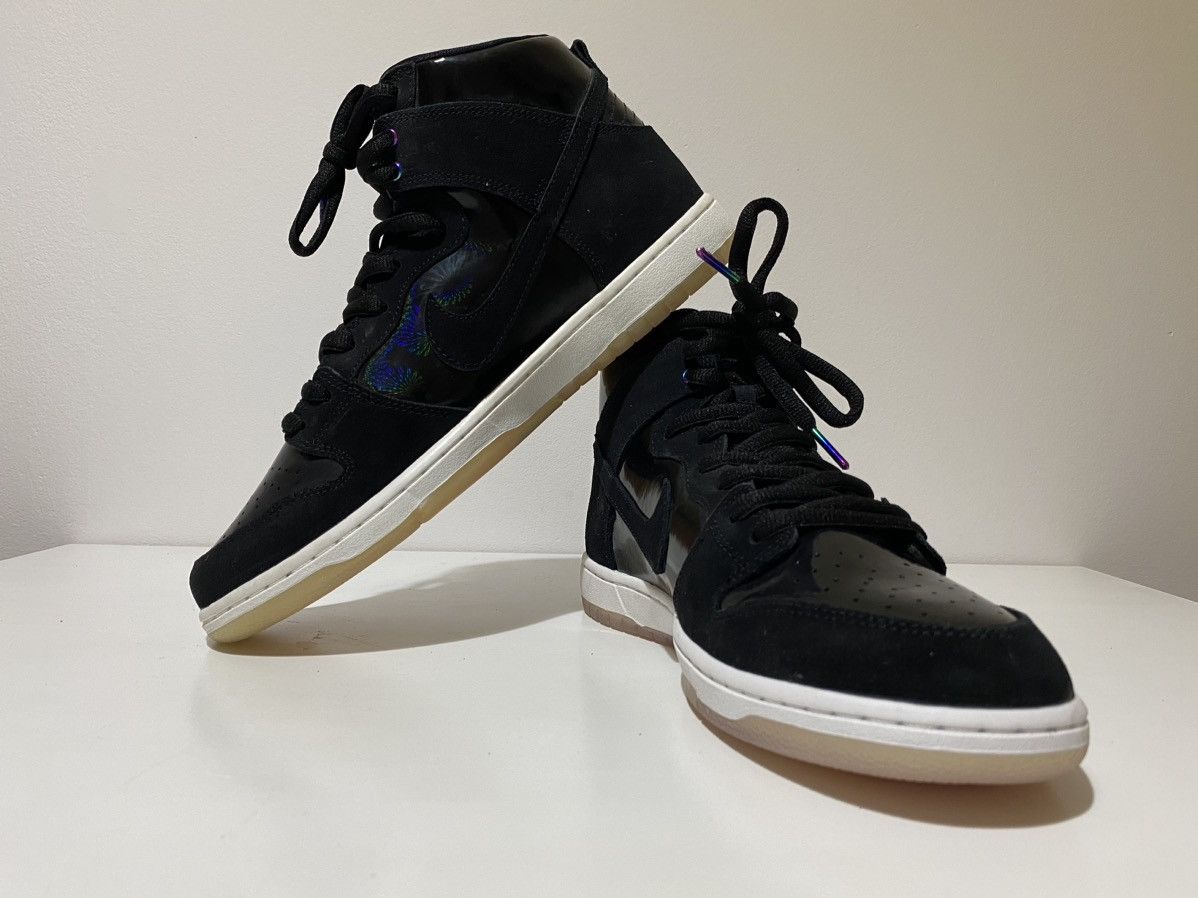 Nike Nike Sb Zoom Dunk High Pro Iridescent Black/Black-White Size US 12 / EU 45 - 6 Thumbnail