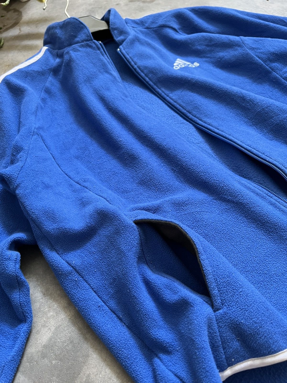 Adidas × Vintage STEALS 💙 Adidas 3 Stripes Fleece Jacket Size US M / EU 48-50 / 2 - 7 Thumbnail
