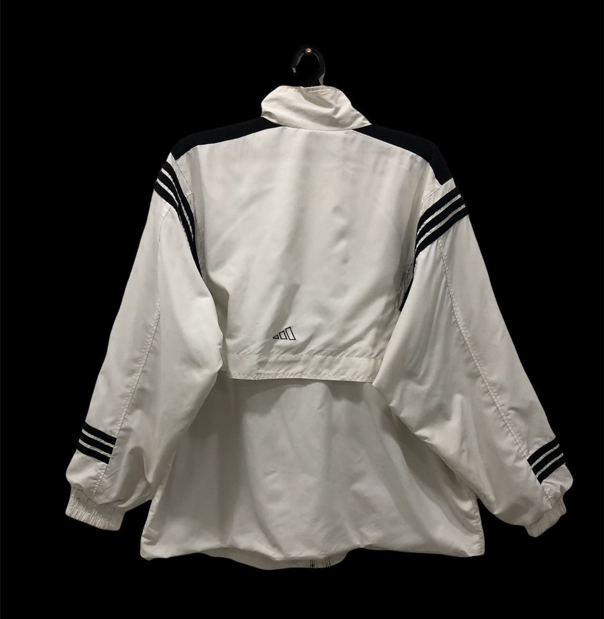 Adidas Vintage Adidas Windbreaker Jacket Light Jacket Size US M / EU 48-50 / 2 - 2 Thumbnail
