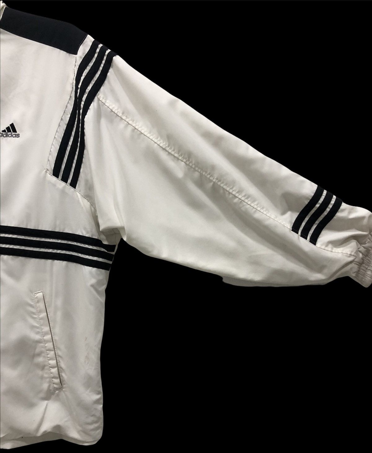 Adidas Vintage Adidas Windbreaker Jacket Light Jacket Size US M / EU 48-50 / 2 - 3 Thumbnail