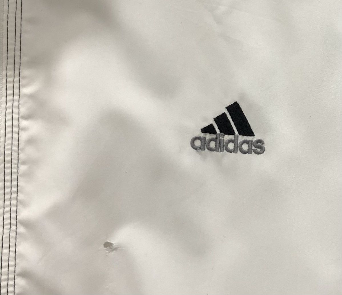 Adidas Vintage Adidas Windbreaker Jacket Light Jacket Size US M / EU 48-50 / 2 - 9 Thumbnail