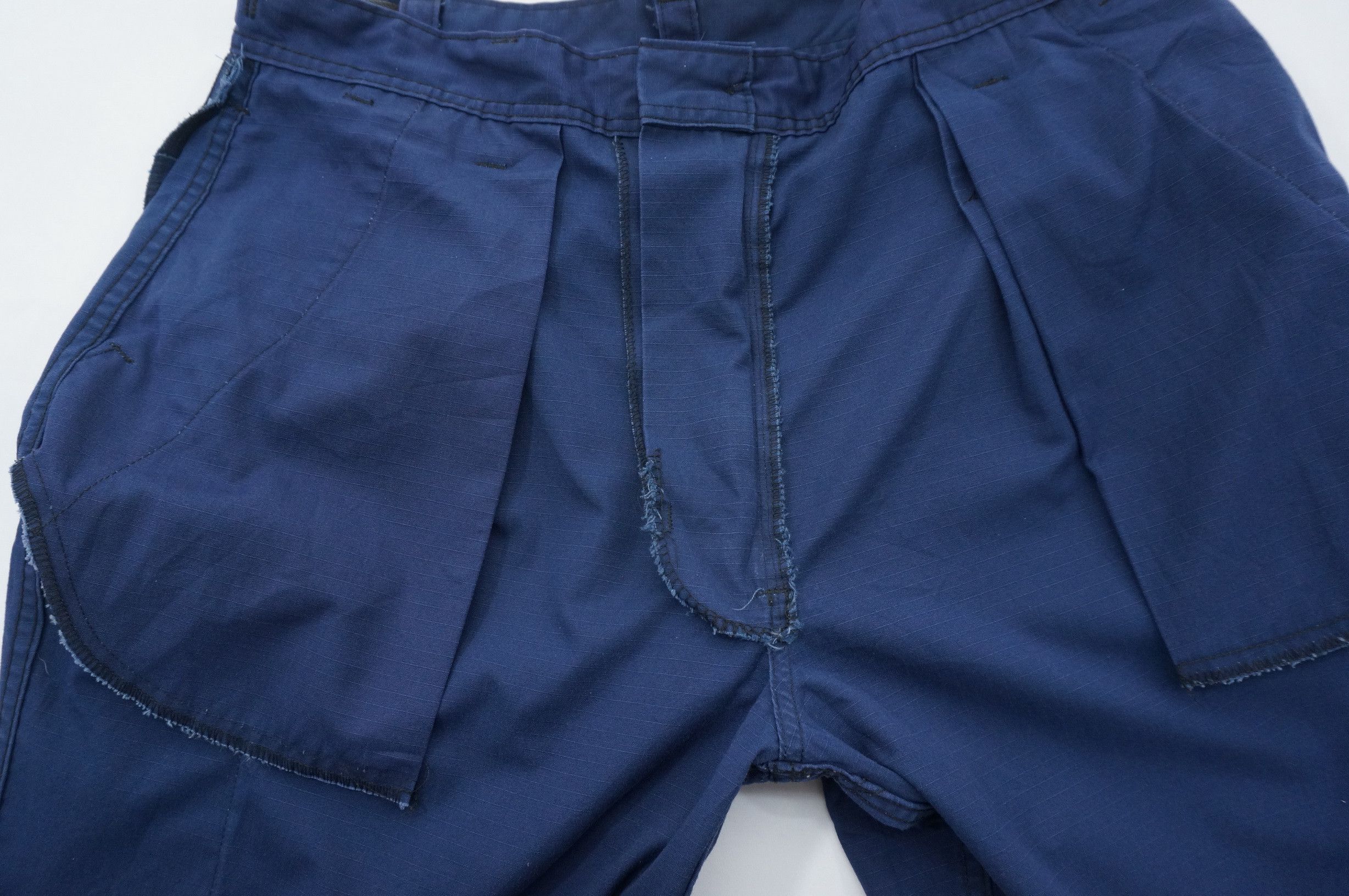 Vintage Vintage PENTAQ INDUSTRIES US COAST GUARD Cargo Size US 37 - 23 Thumbnail