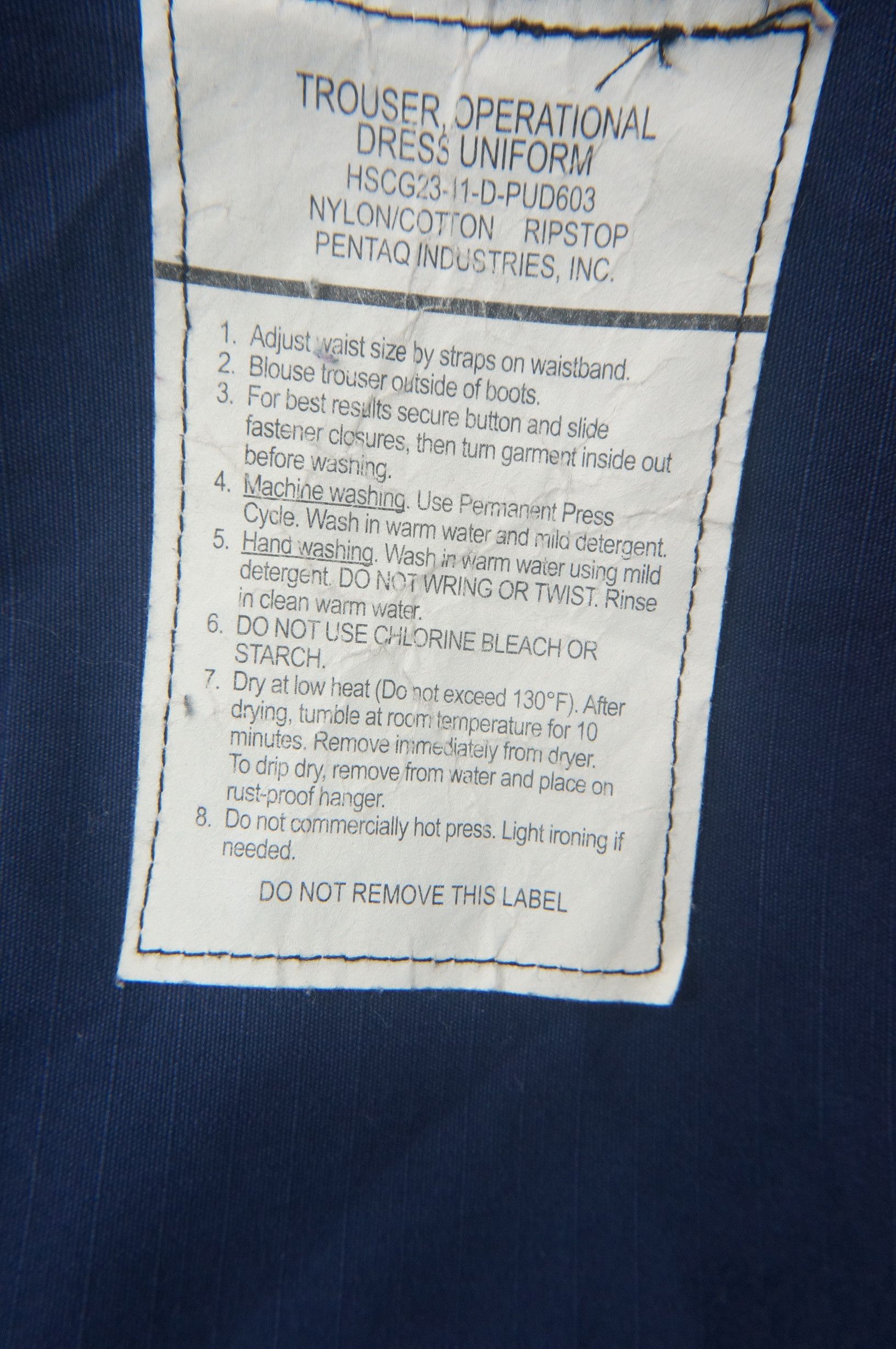 Vintage Vintage PENTAQ INDUSTRIES US COAST GUARD Cargo Size US 37 - 6 Thumbnail