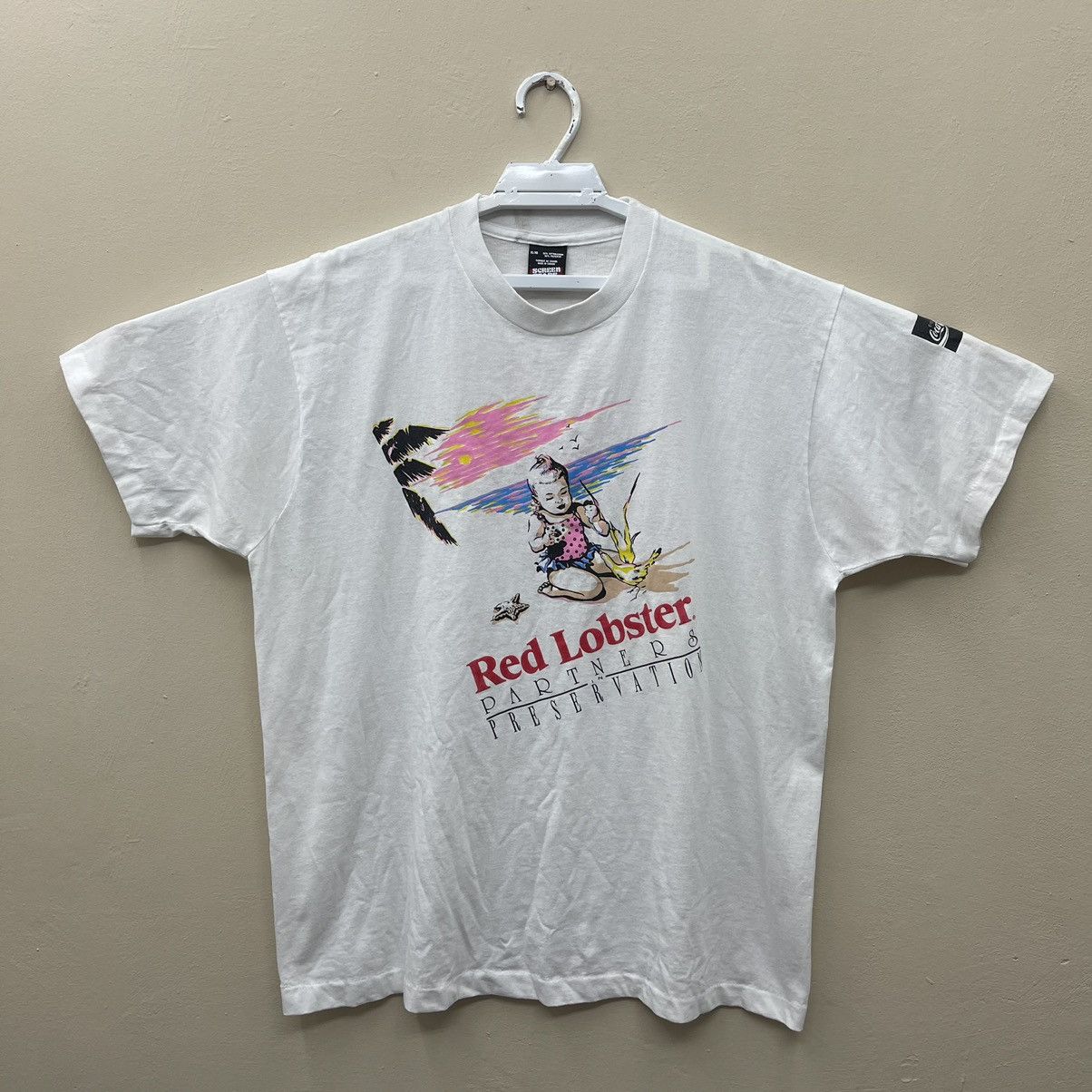 Vintage Vintage 90s Art Design Tee Red Lobster Partners Preservation Size US XL / EU 56 / 4 - 1 Thumbnail