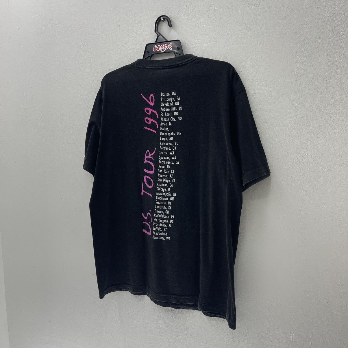 Band Tees Vintage 90s Neil Diamond Shirt Tour 1996 Size US L / EU 52-54 / 3 - 5 Thumbnail