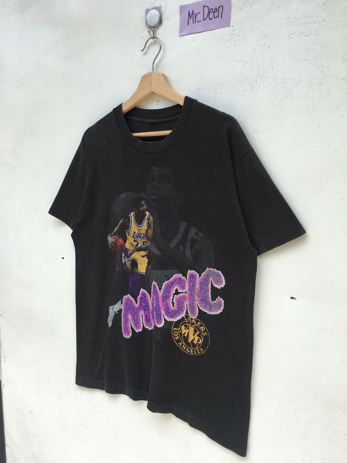 NBA Vintage 90s Los Angeles LAKERS Magic Johnson T-Shirt Size US M / EU 48-50 / 2 - 2 Thumbnail