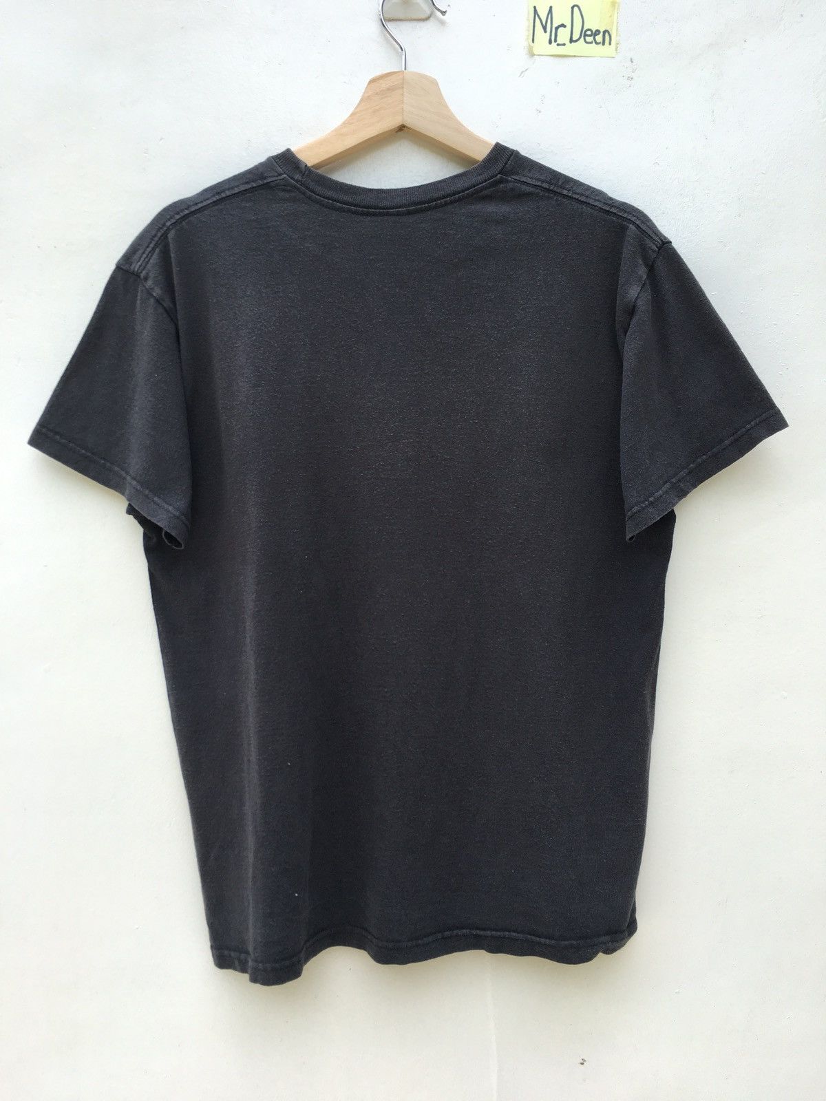 Japanese Brand Atari as wore by Thom Yorke Radiohead Streetwear Band Tee Size US M / EU 48-50 / 2 - 6 Thumbnail