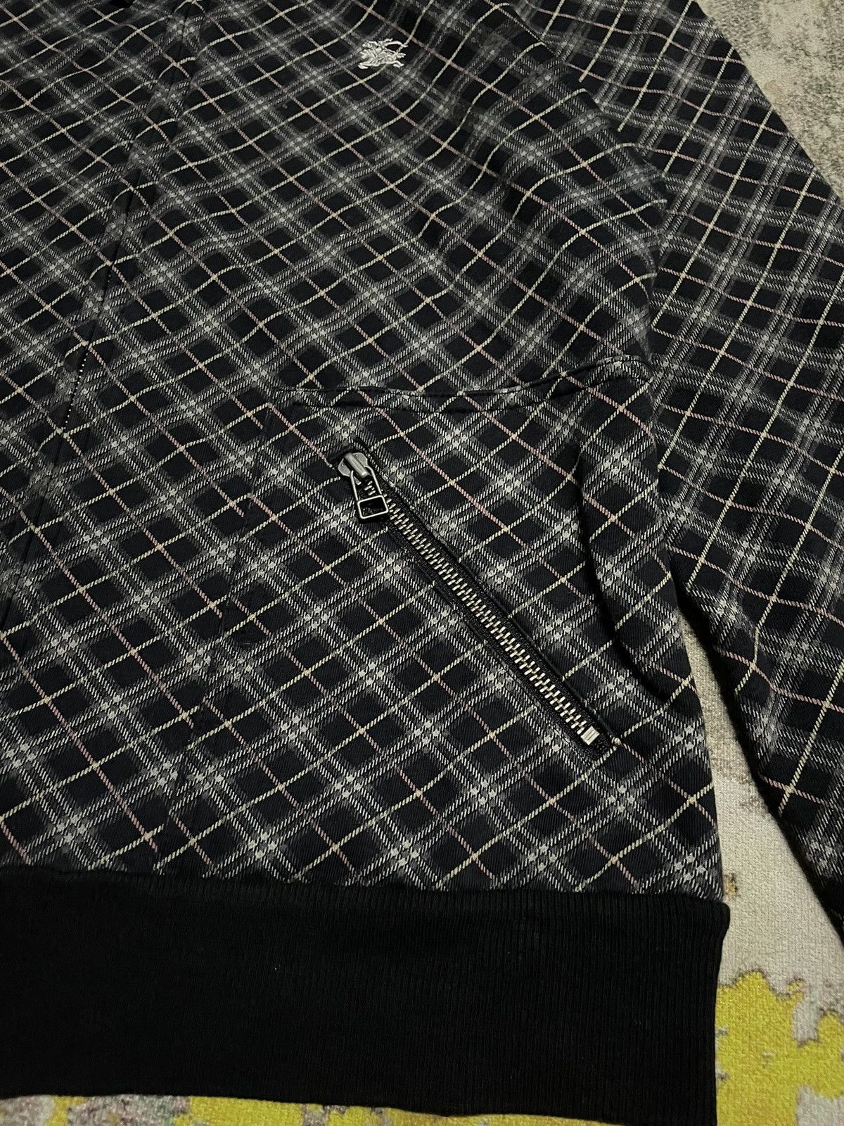 Burberry × Designer × Vintage 💥BURBERRYS Checkered Side Logo Zipper Hoodie Size M / US 6-8 / IT 42-44 - 4 Thumbnail