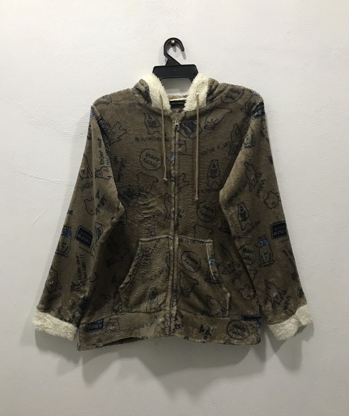 image of Designer Basic Tone Clothes Sweater in Brown, Men's (Size Medium)